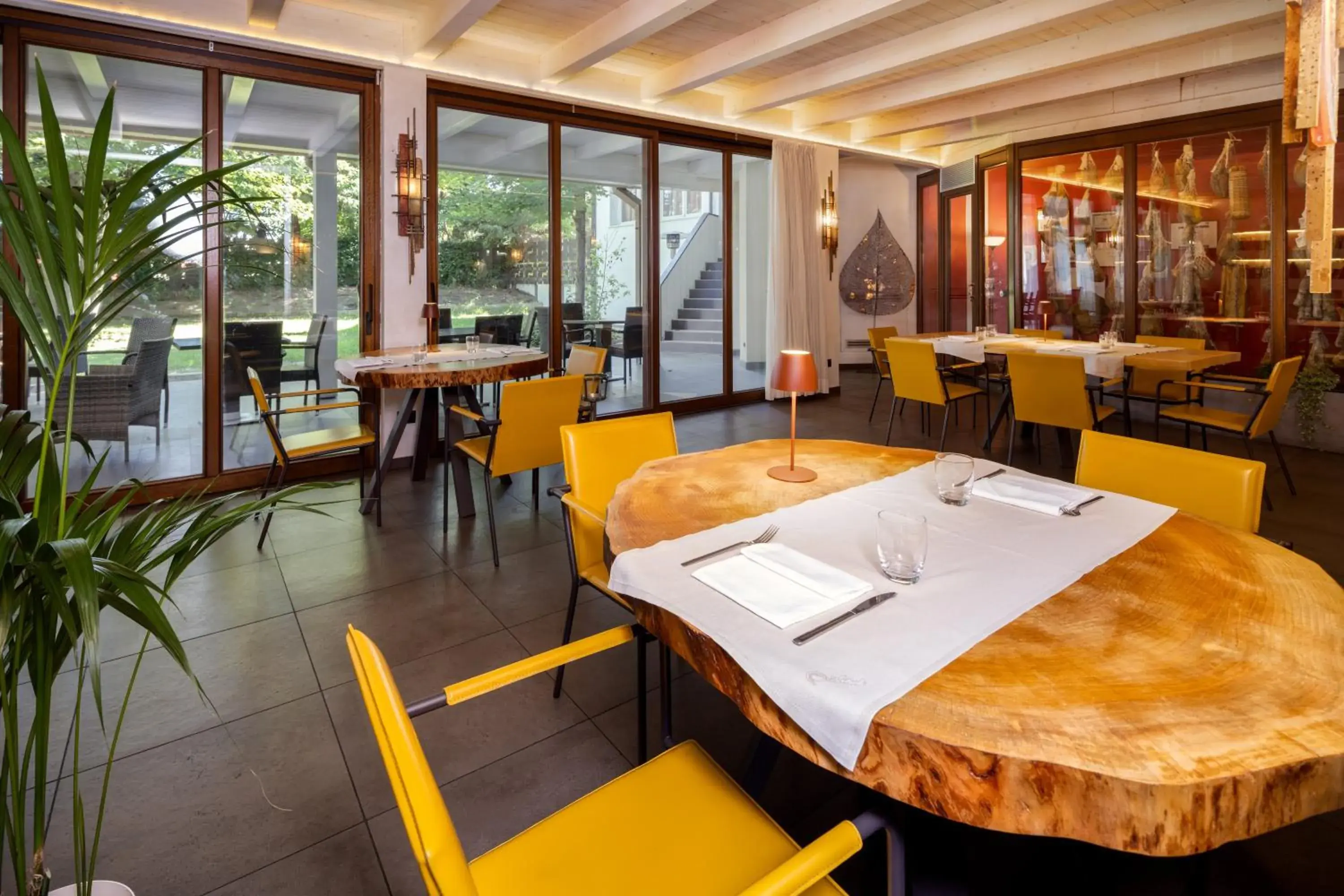 Restaurant/places to eat in Best Western Modena District Restaurant/places to eat in Best Western Modena District