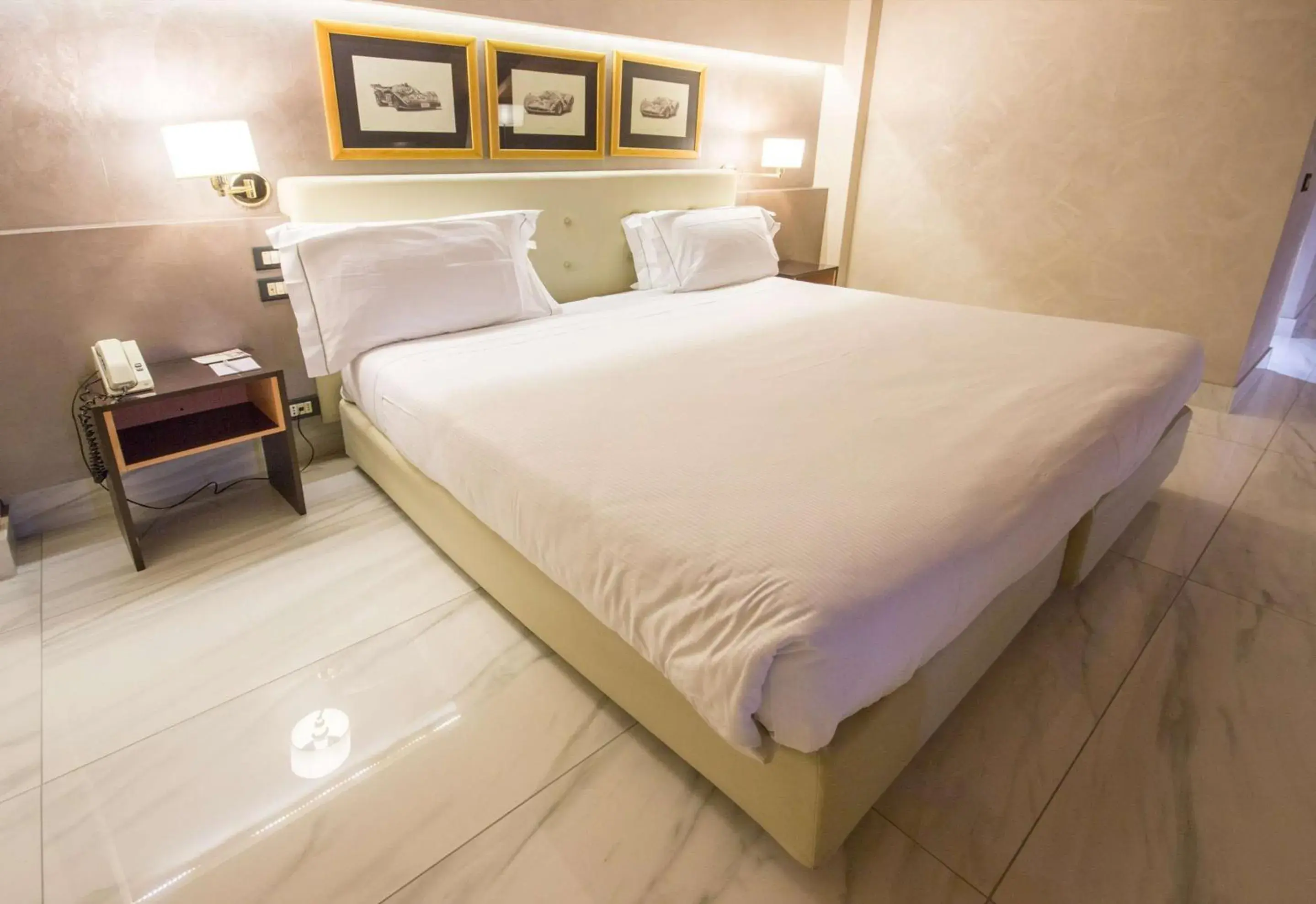 Bedroom, Bed in Best Western Modena District Bedroom, Bed in Best Western Modena District