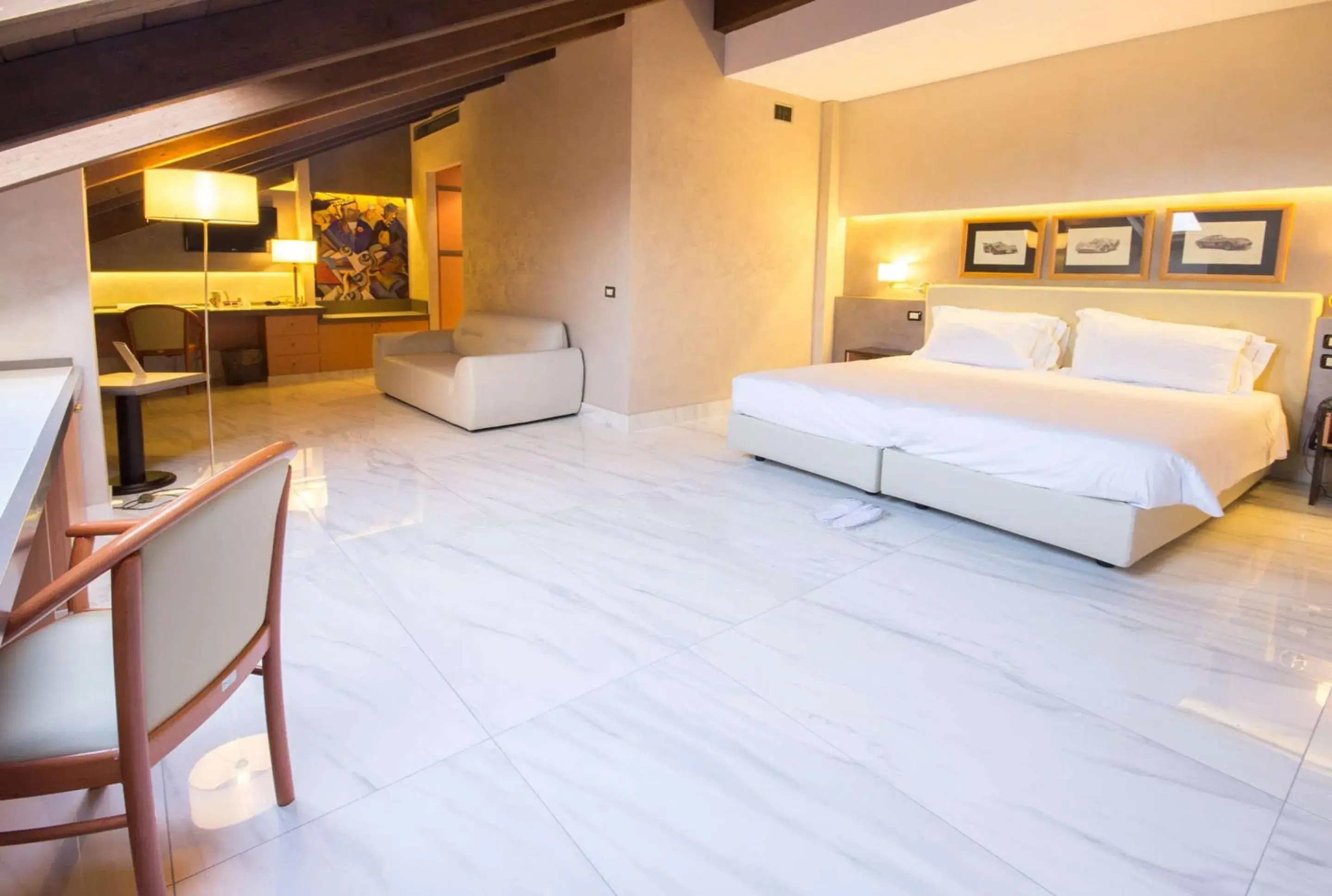 TV and multimedia, Bed in Best Western Modena District TV and multimedia, Bed in Best Western Modena District