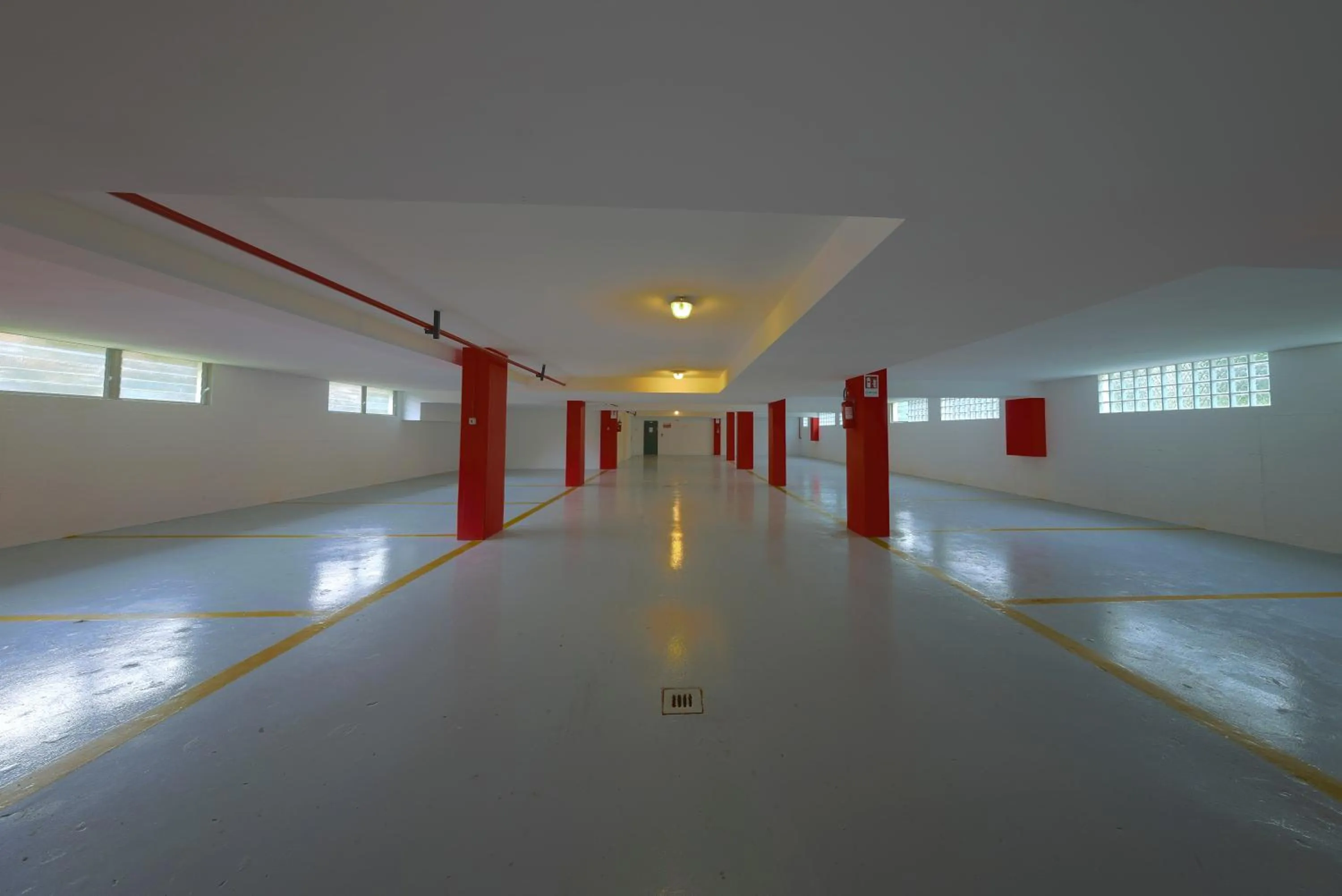 Parking in Best Western Modena District