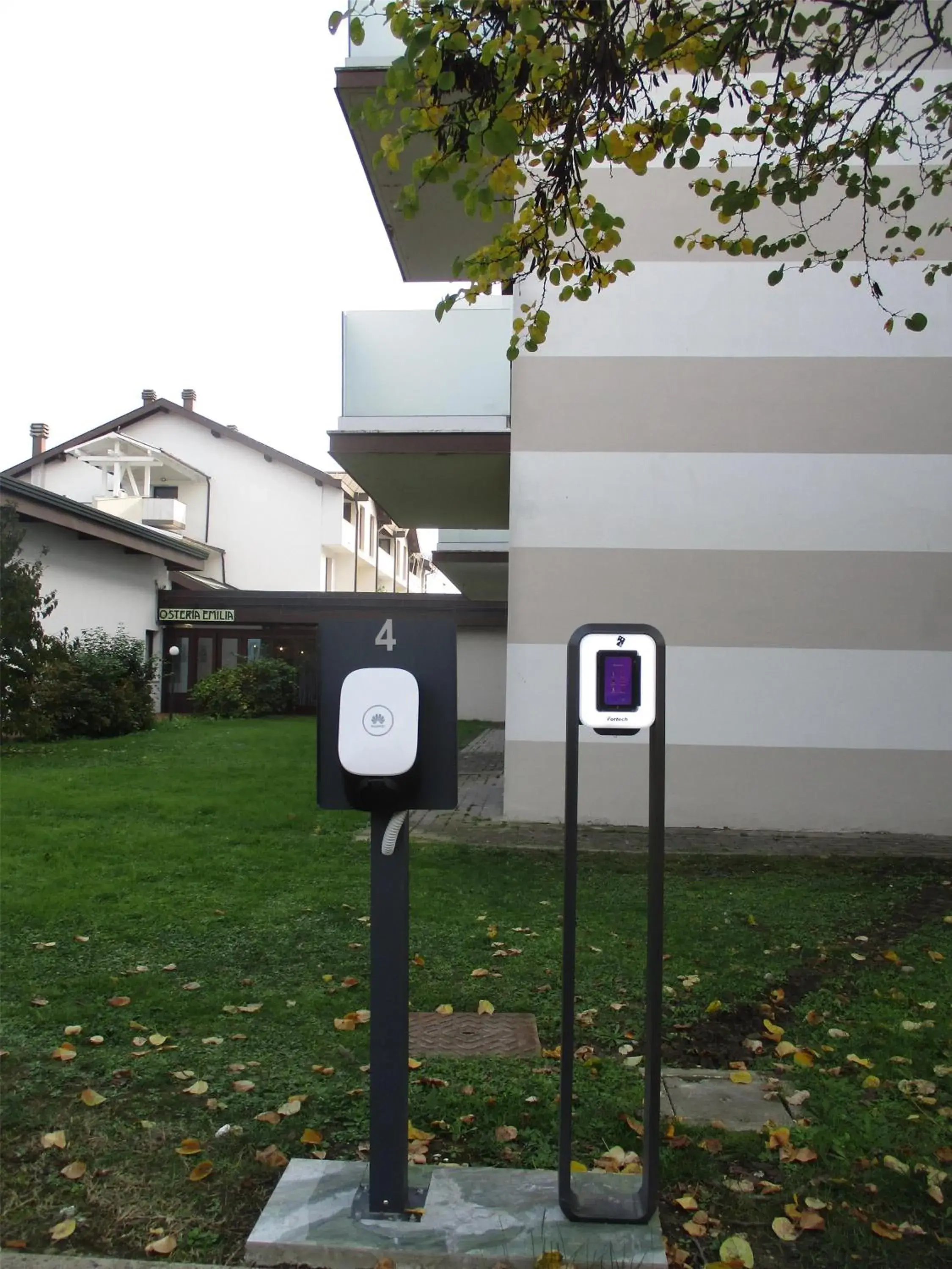 Property building in Best Western Modena District Property building in Best Western Modena District