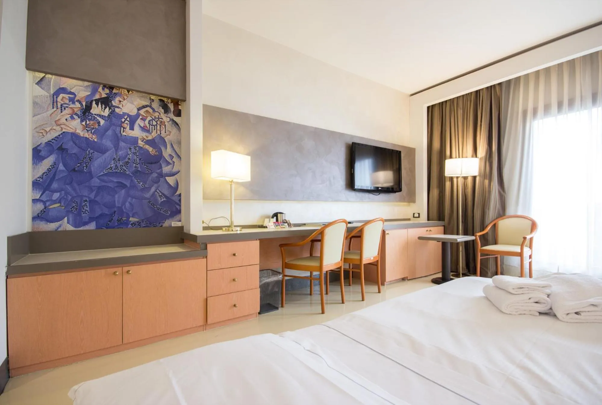 TV and multimedia, Bed in Best Western Modena District