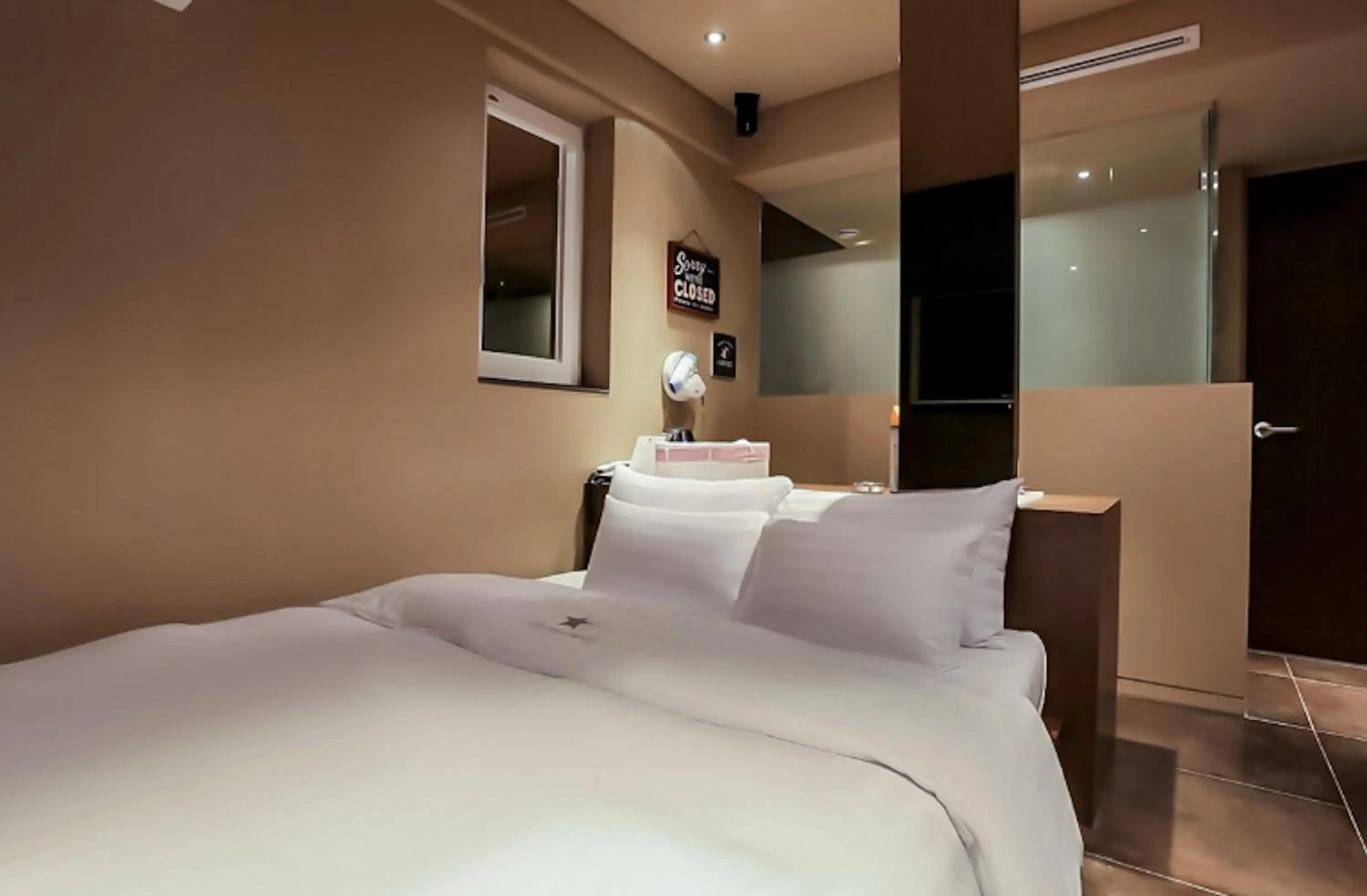 Bed in Nine Star Hotel