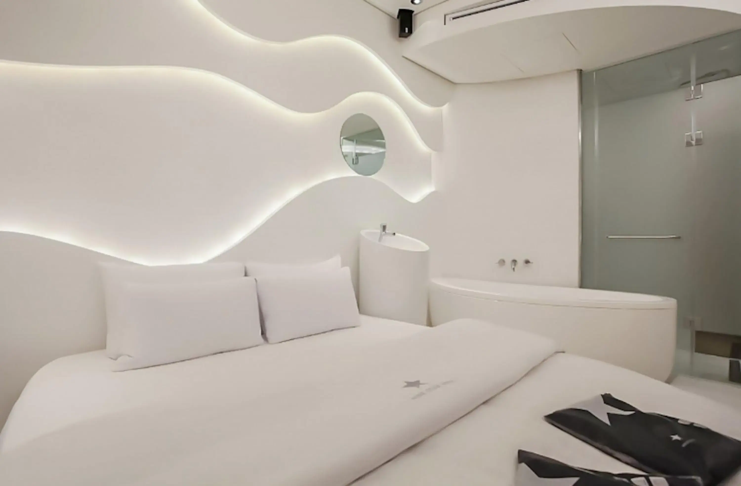 Bed in Nine Star Hotel Bed in Nine Star Hotel