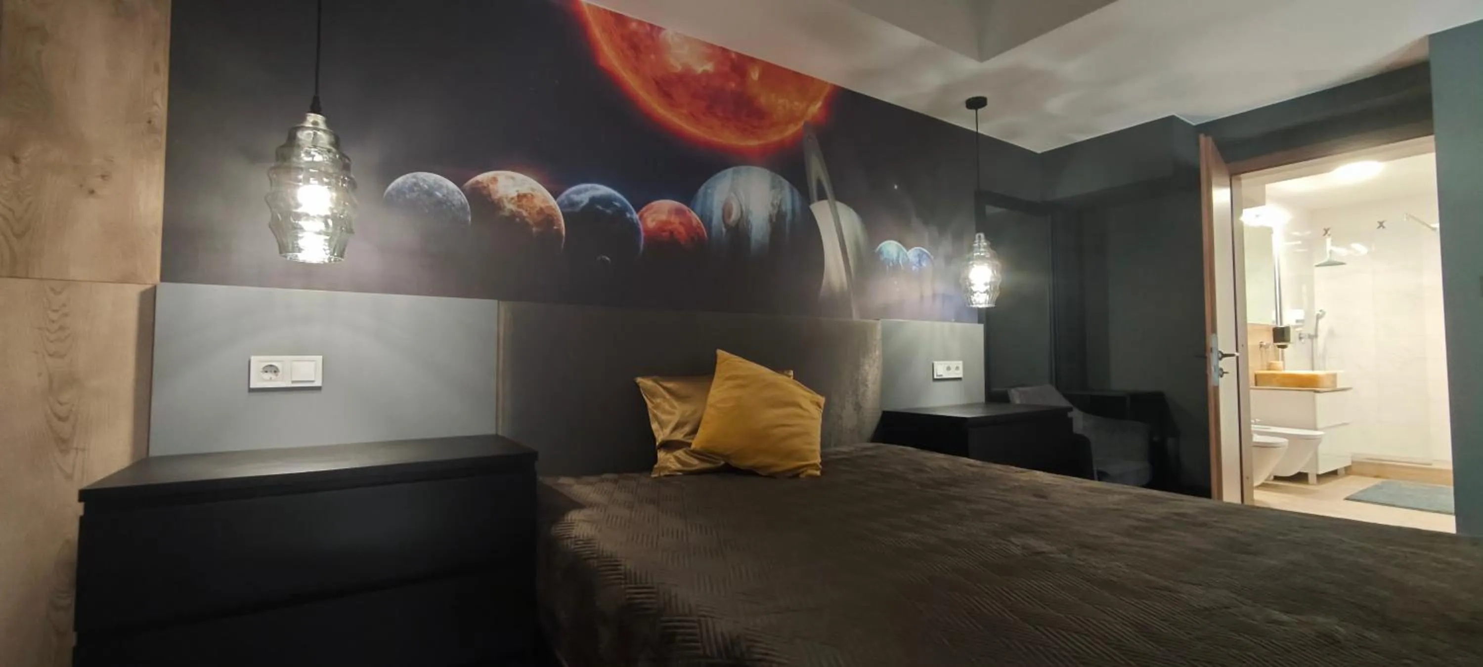 Family Suite in R73 Residences