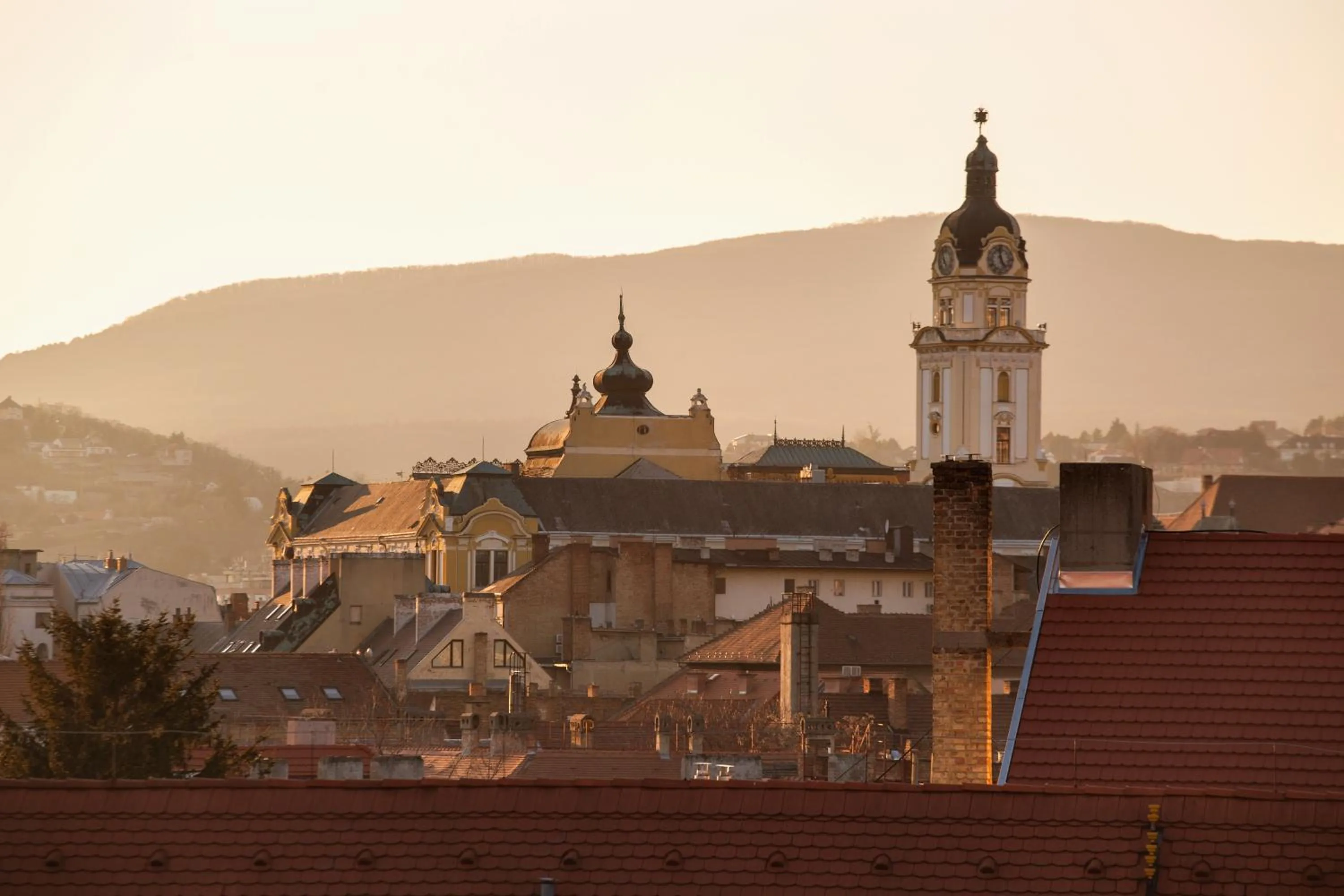 Nearby landmark in R73 Residences