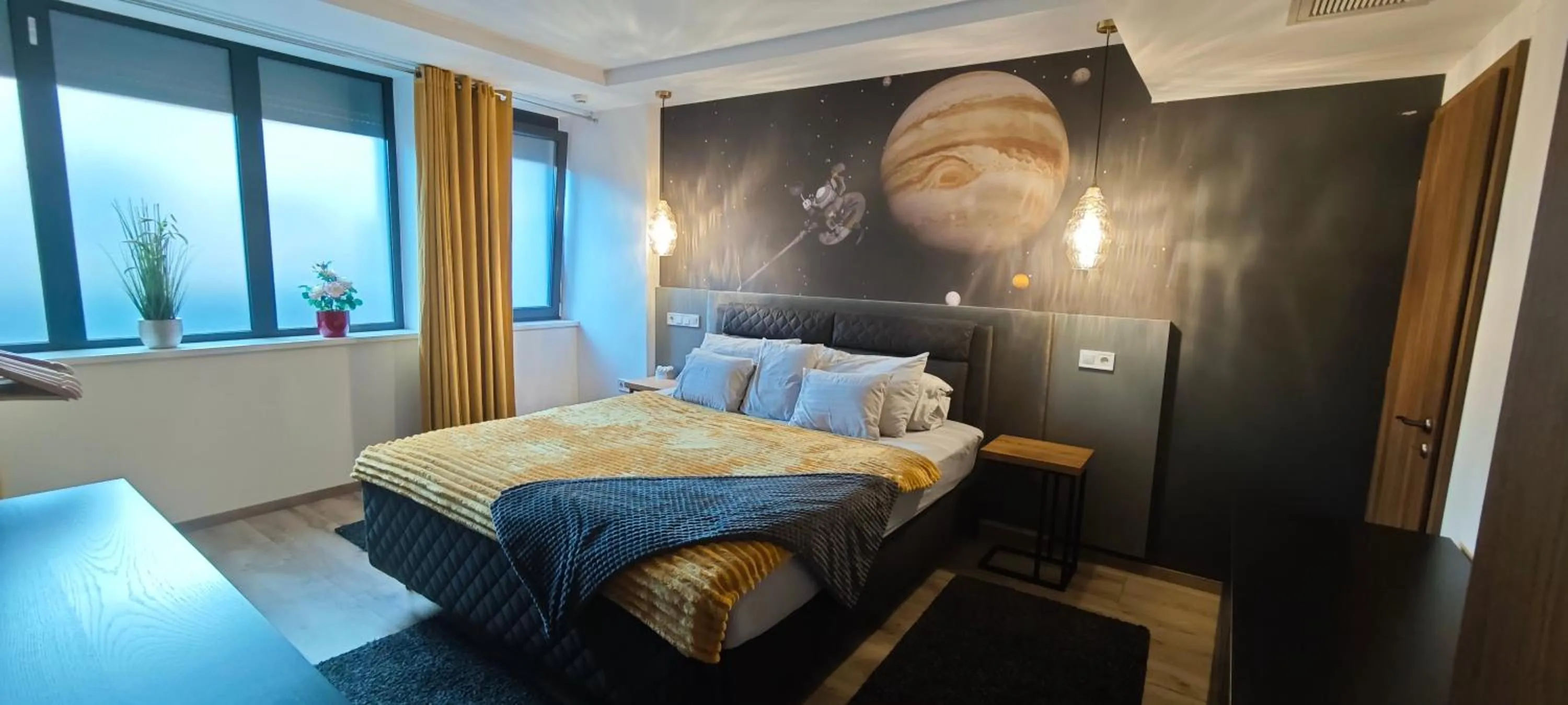 Bedroom, Bed in R73 Residences