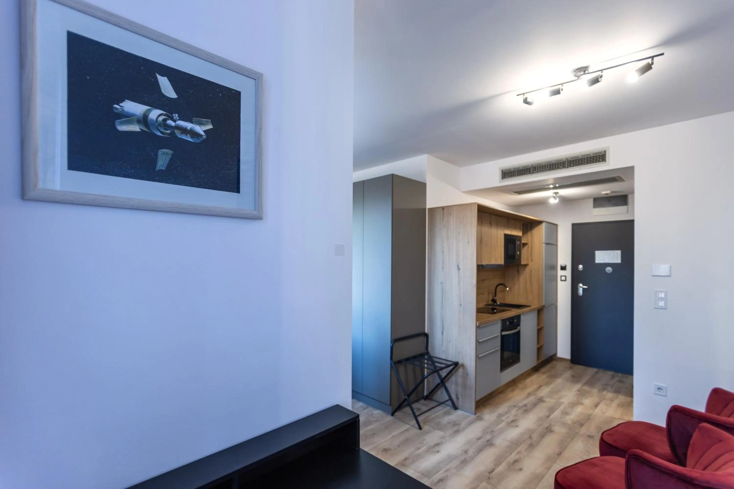 Kitchen or kitchenette in R73 Residences