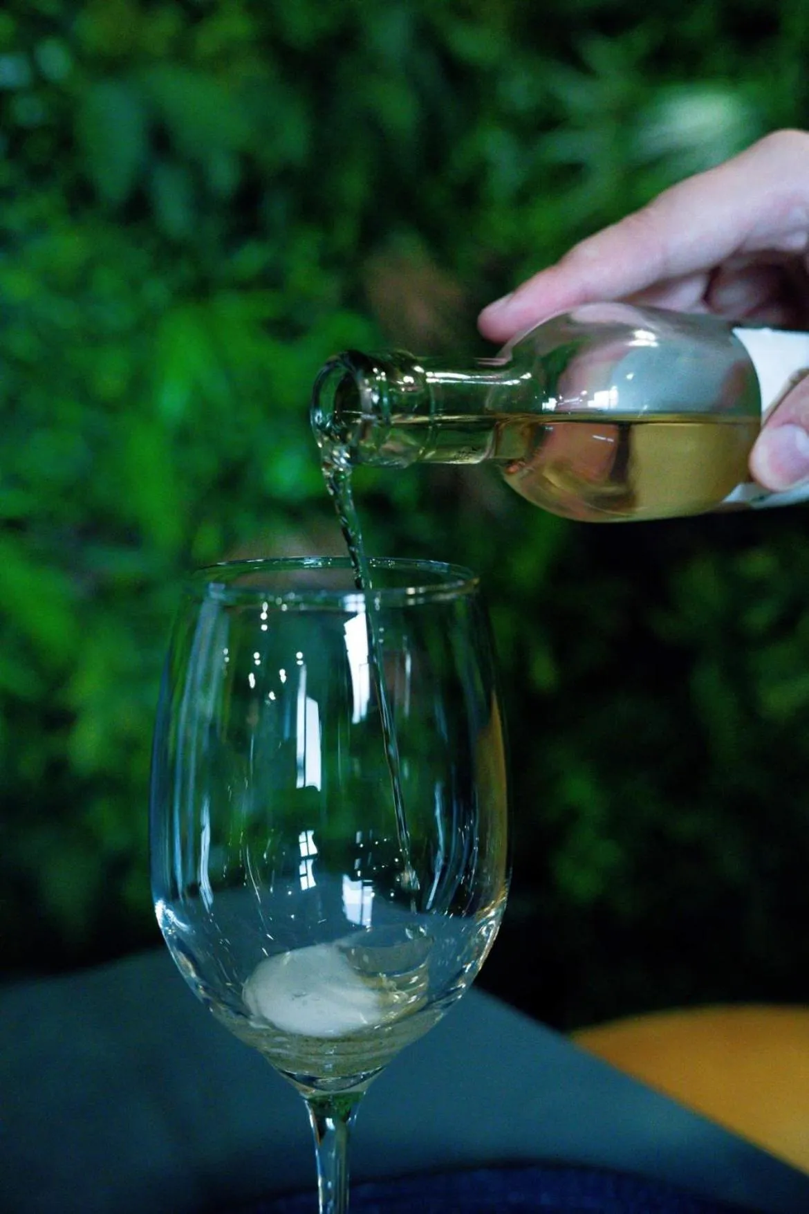 Food and drinks in R73 Residences