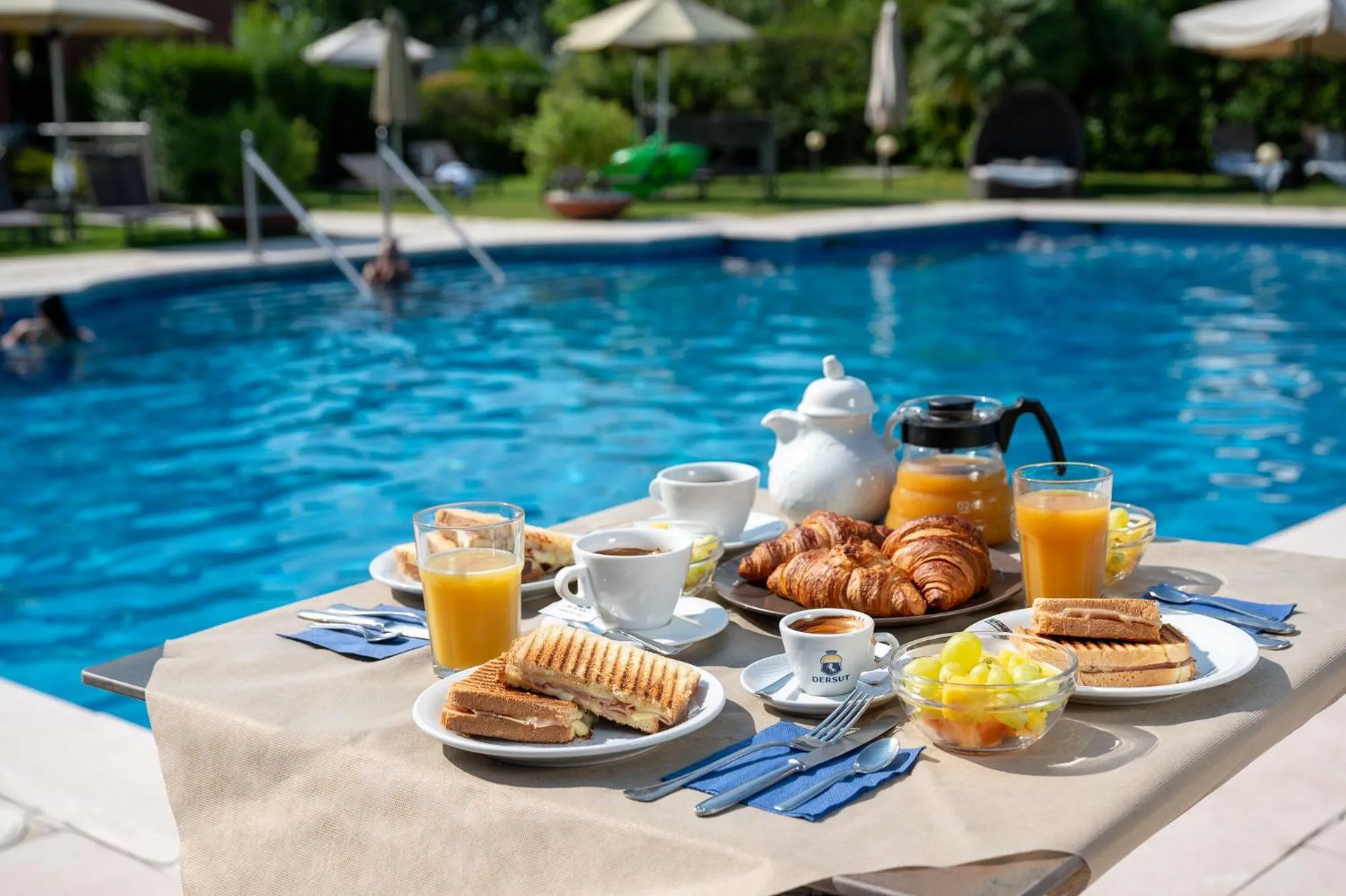 Coffee/tea facilities in DB Villas Le Ville del Lido Resort