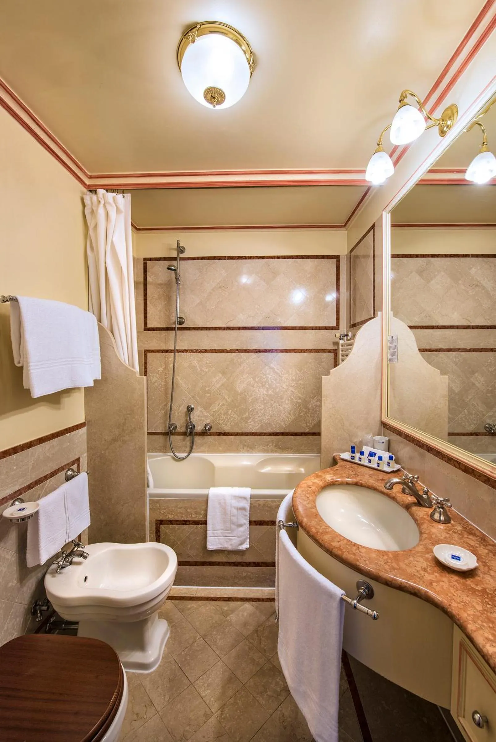 Bathroom in DB Villas Le Ville del Lido Resort