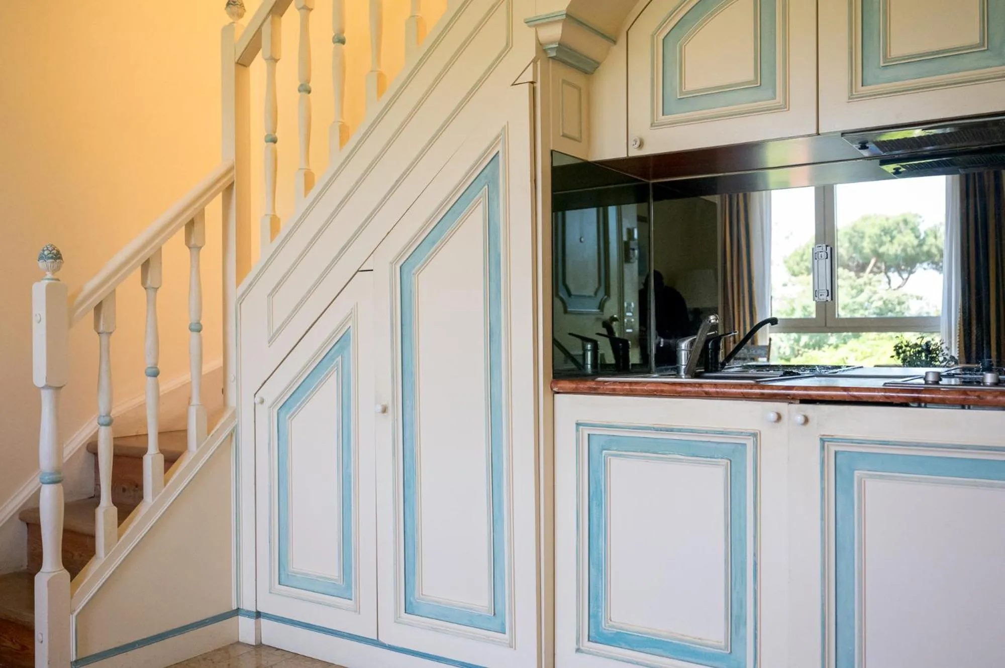 Kitchen or kitchenette in DB Villas Le Ville del Lido Resort