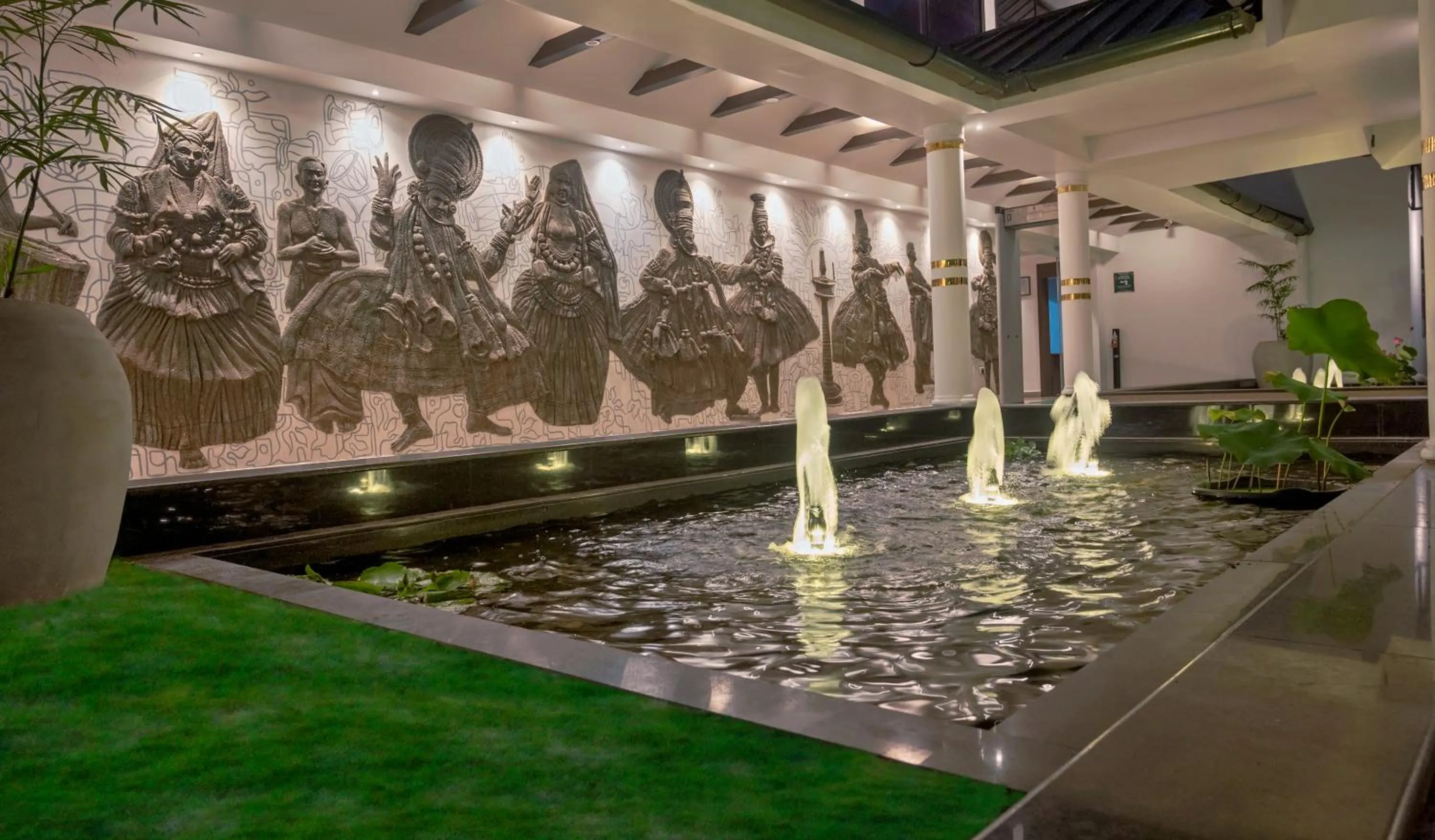 Facade/entrance in Contour Backwaters Hotel Resort & Convention Centre