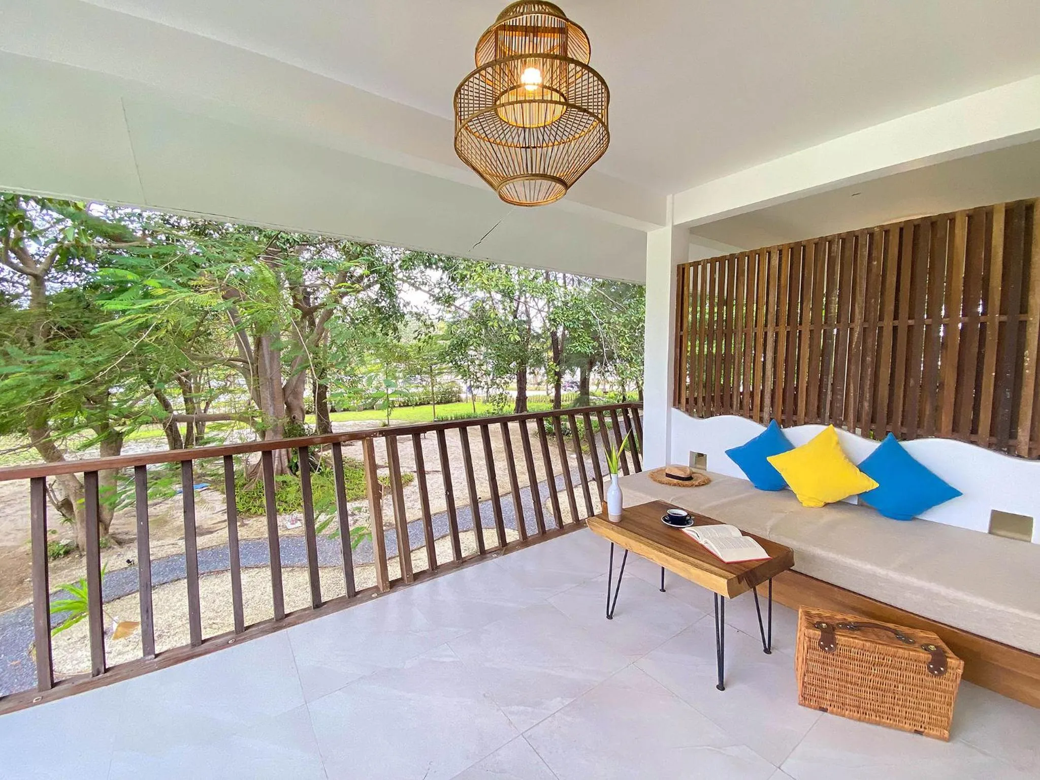 Balcony/Terrace in Issara Beach Resort Beachfront