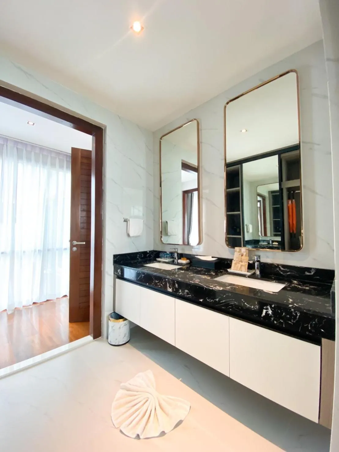 Bathroom in Yotaka Khanom