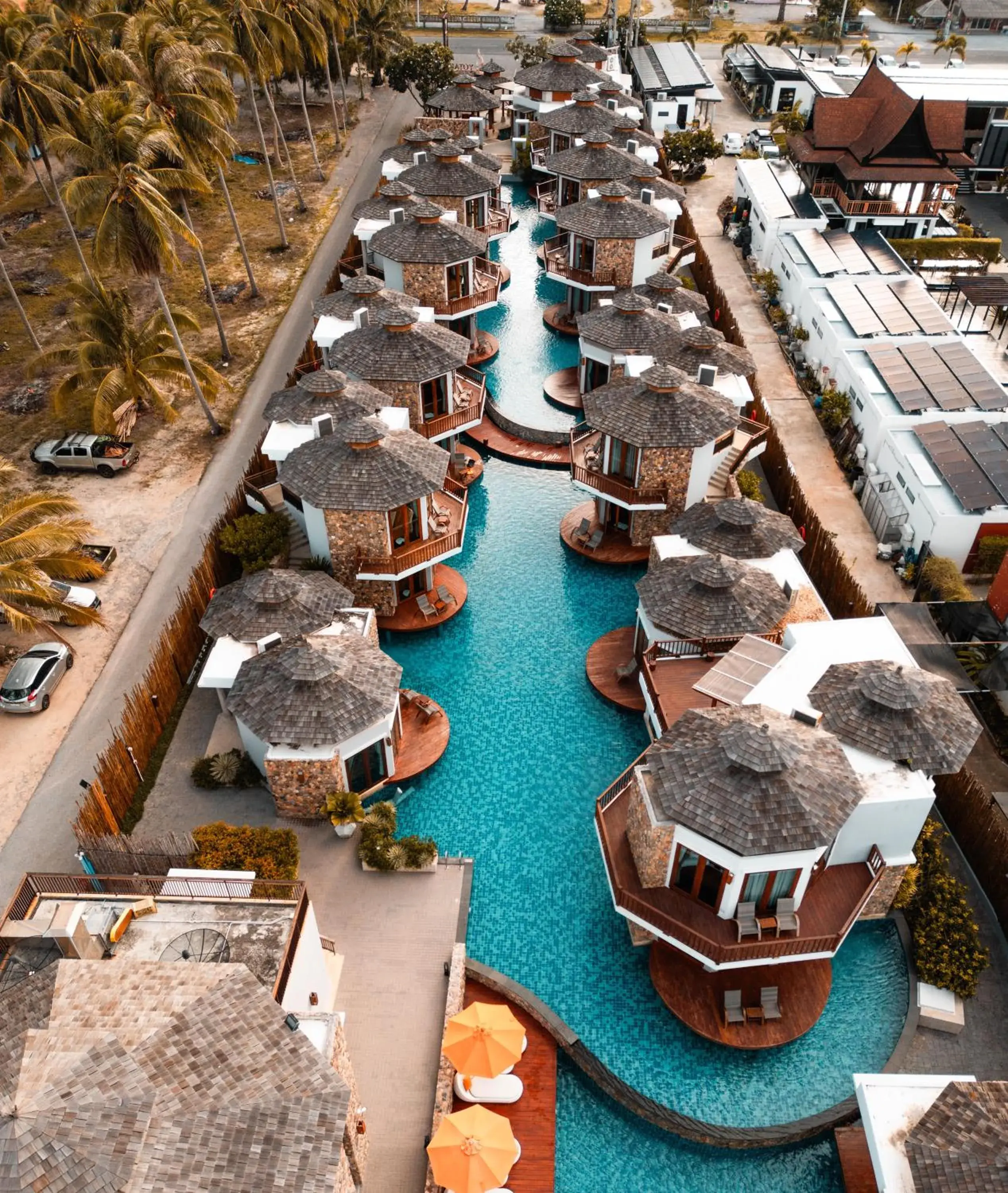 Property building in Yotaka Khanom Property building in Yotaka Khanom