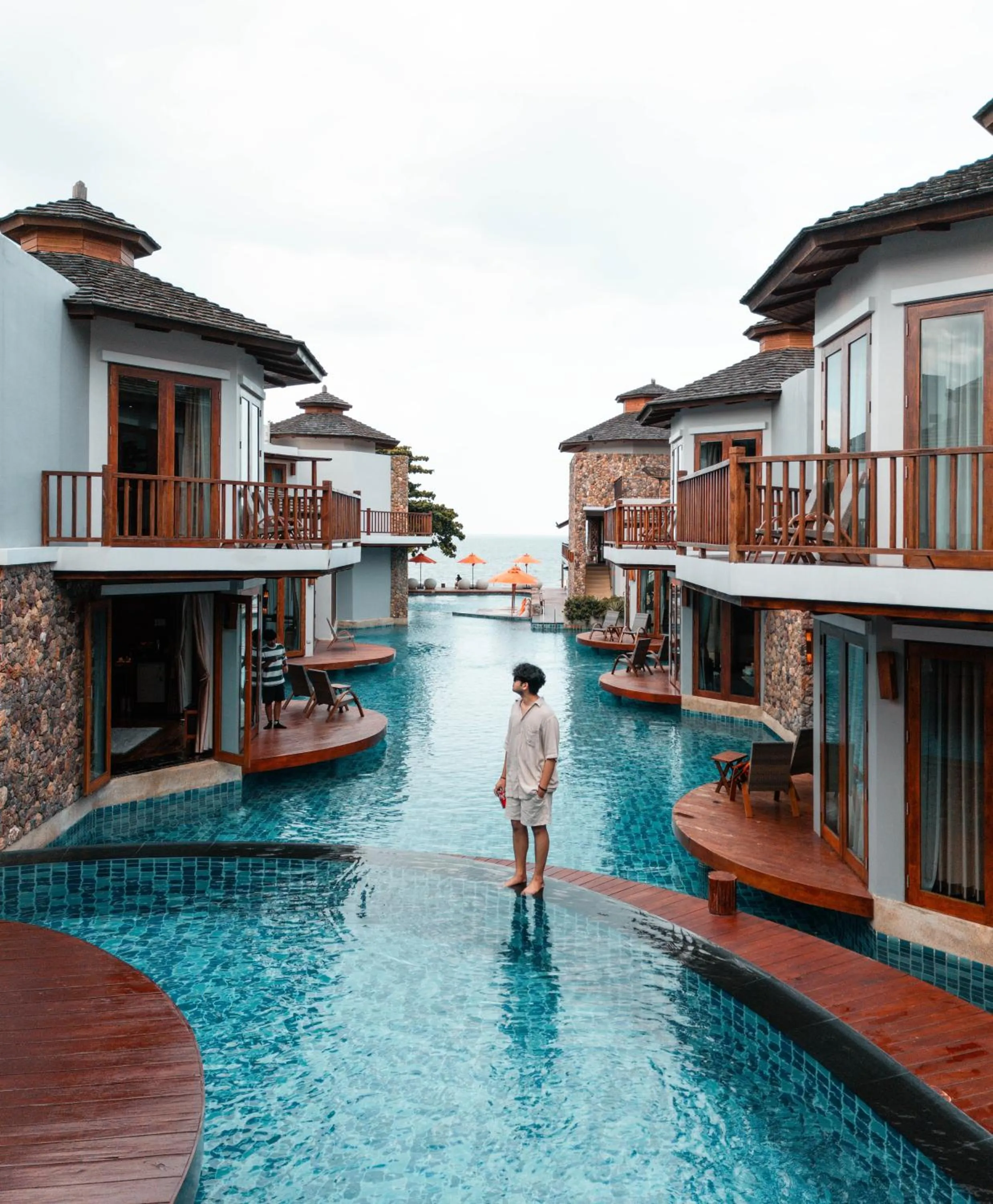 Property building in Yotaka Khanom