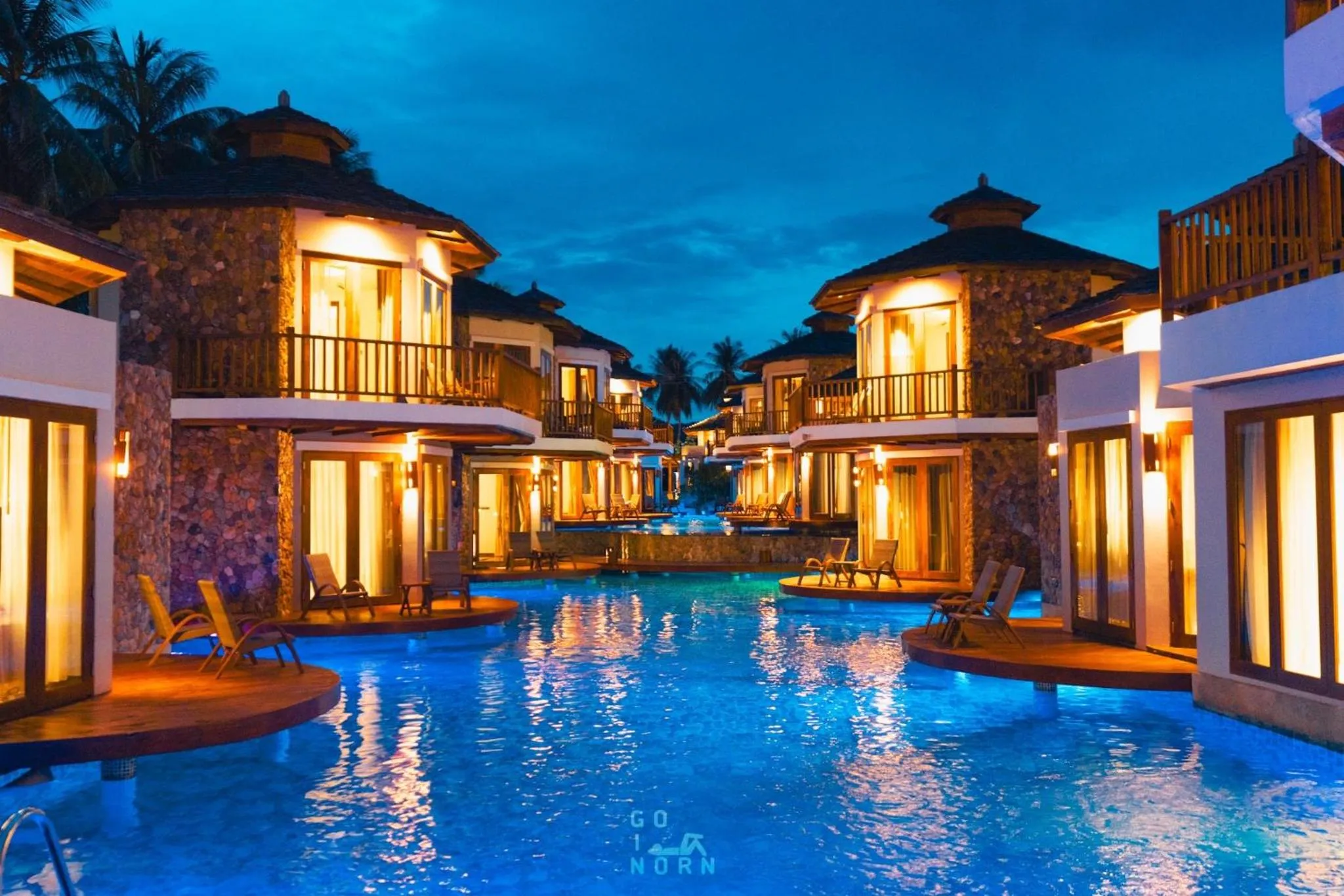 Night in Yotaka Khanom