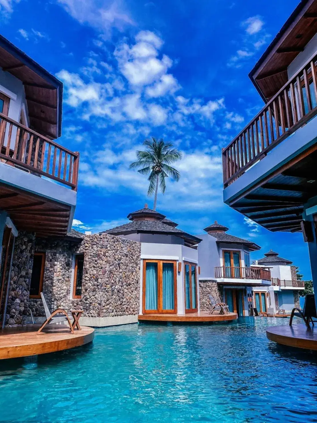 Property building in Yotaka Khanom Property building in Yotaka Khanom