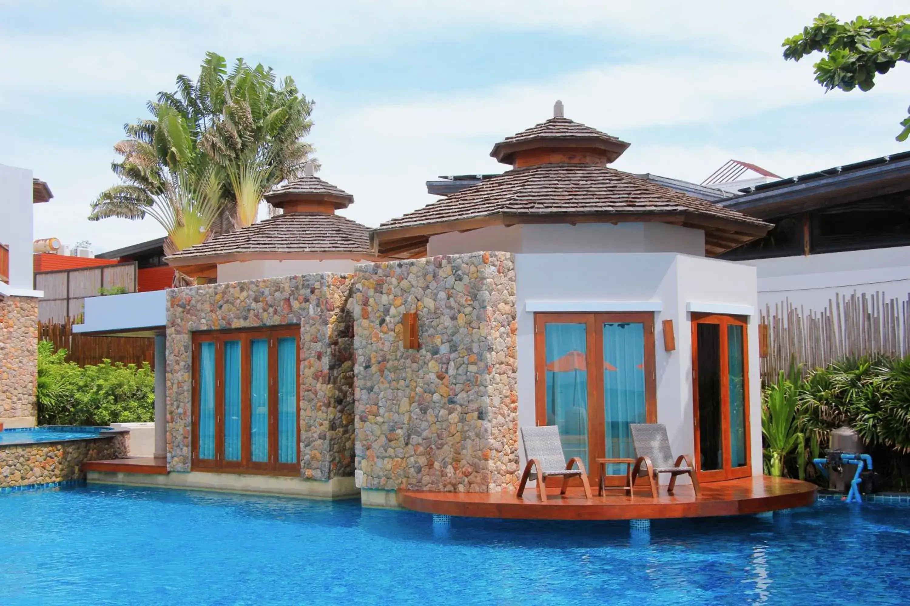 Property building in Yotaka Khanom Property building in Yotaka Khanom