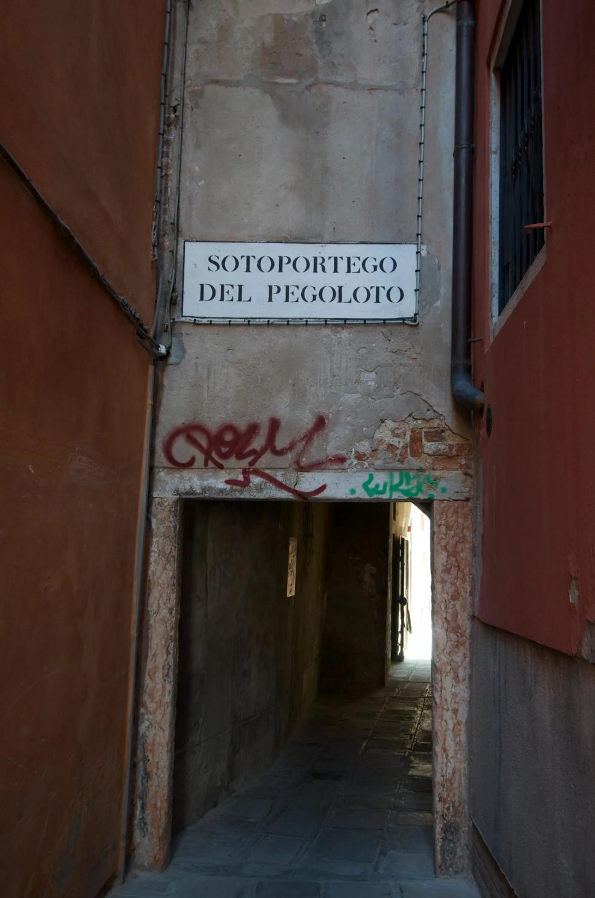 Facade/entrance in Al Portico Guest House