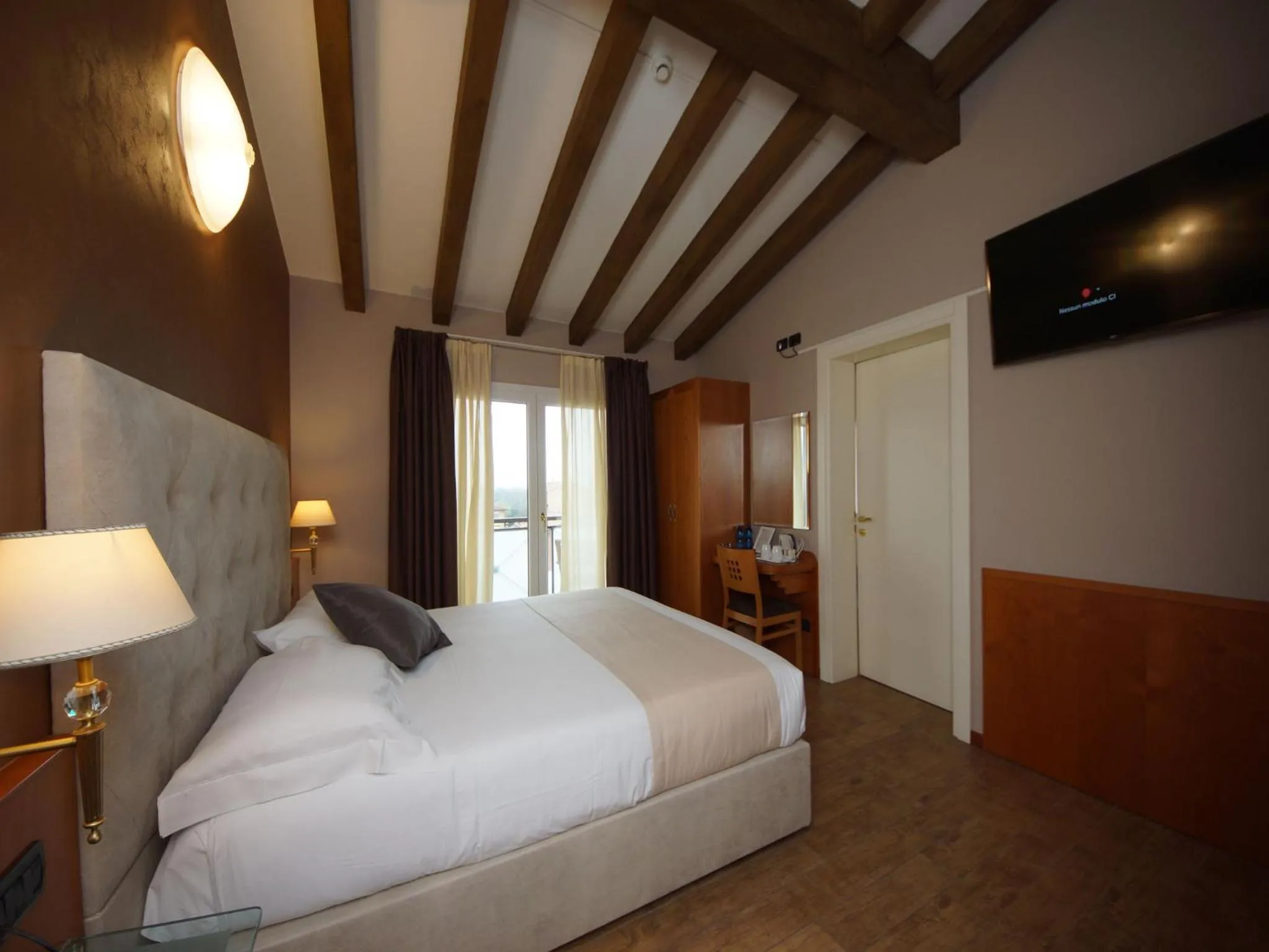 Bed in Hotel Clarin 14 by Dori