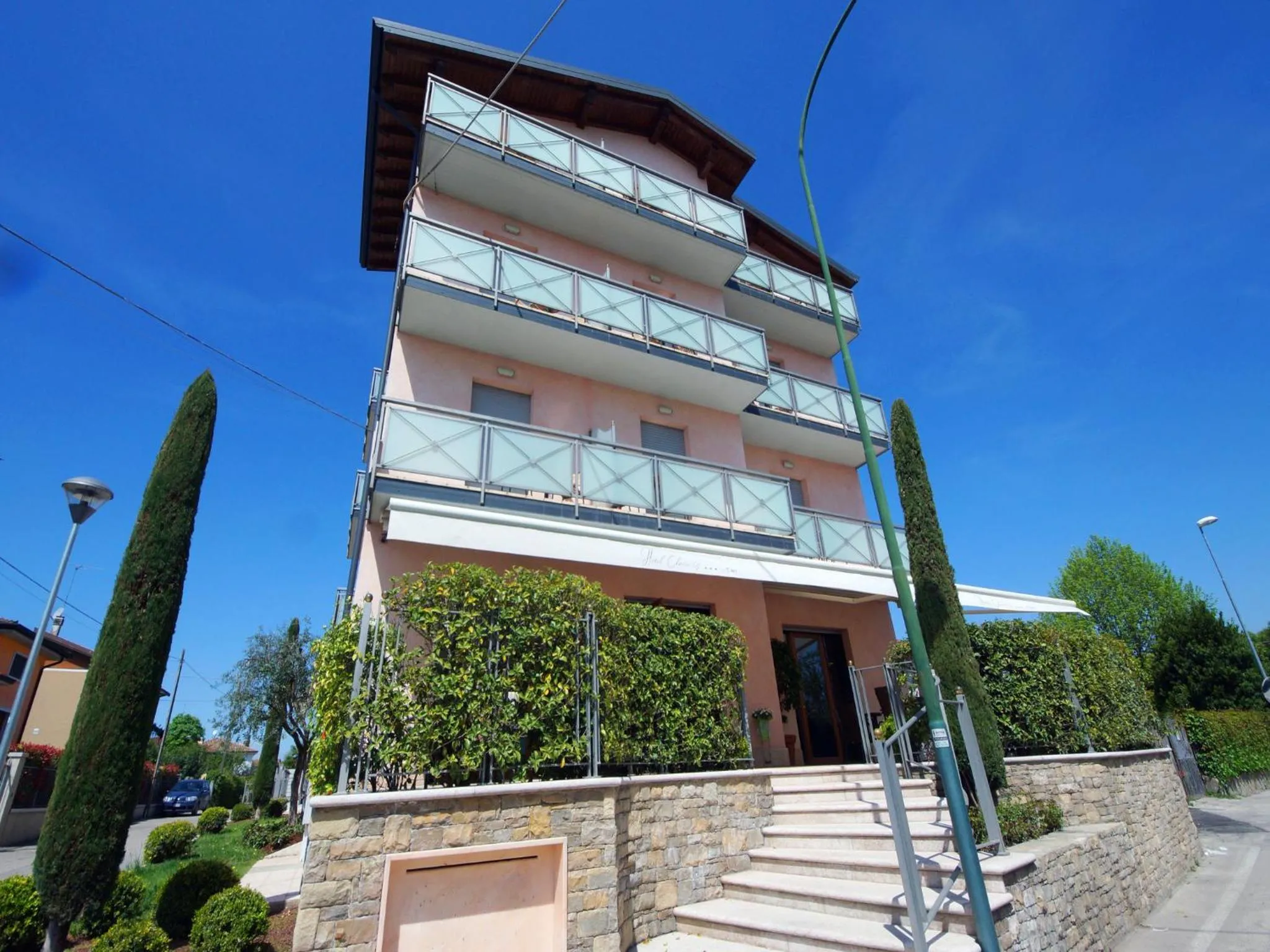 Property building in Hotel Clarin 14 by Dori