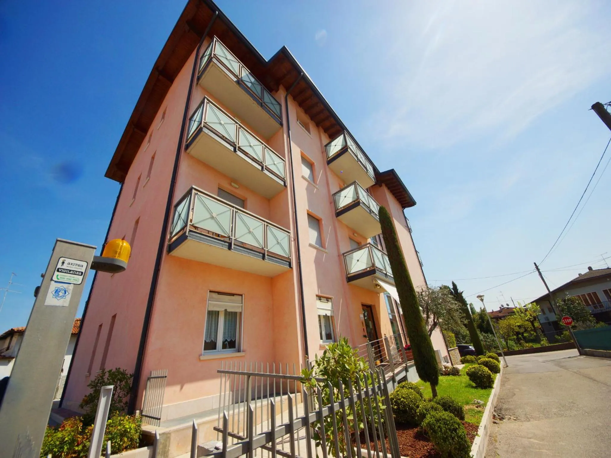 Property building in Hotel Clarin 14 by Dori