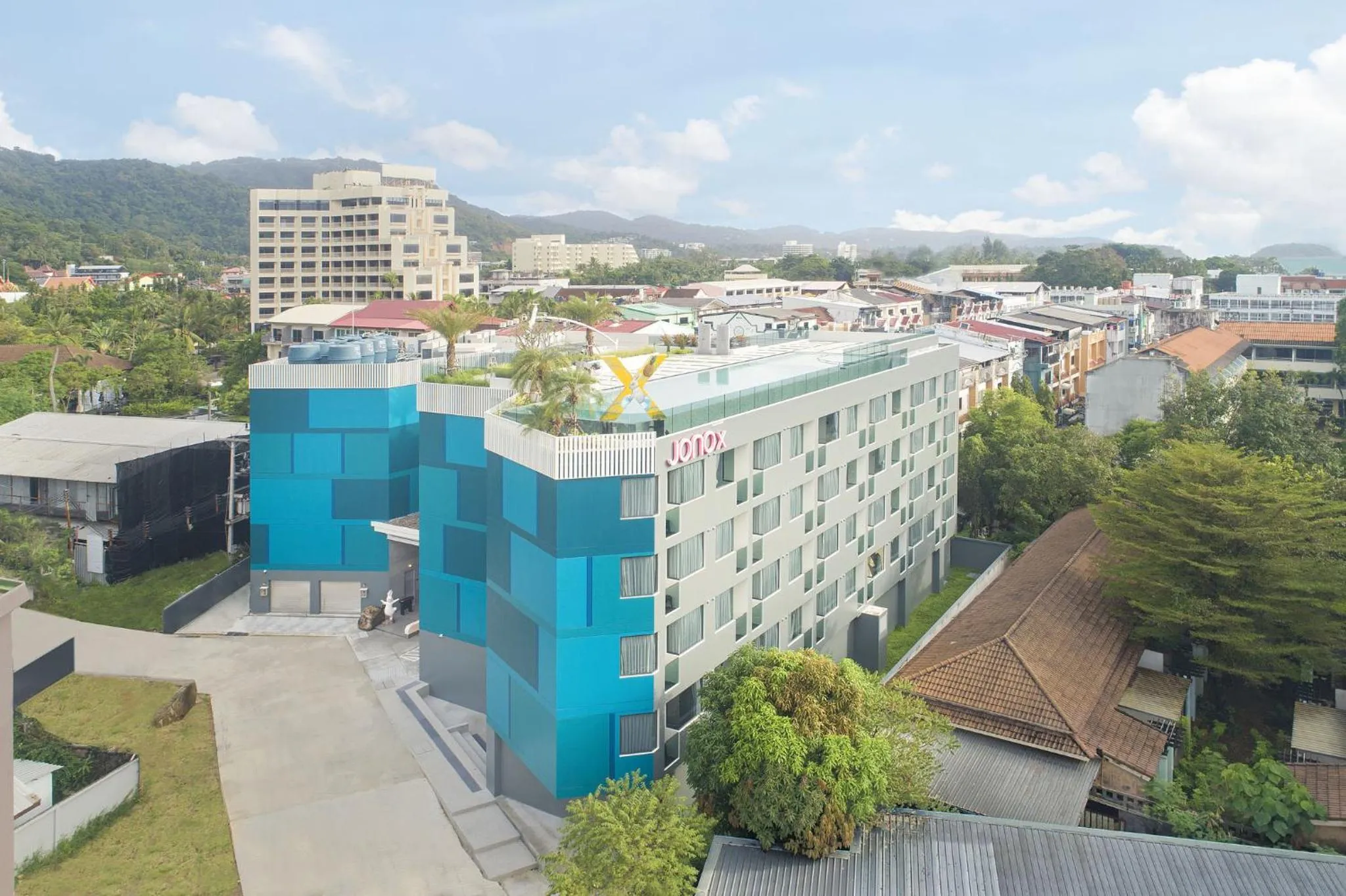 Natural landscape in JonoX Phuket Karon Hotel