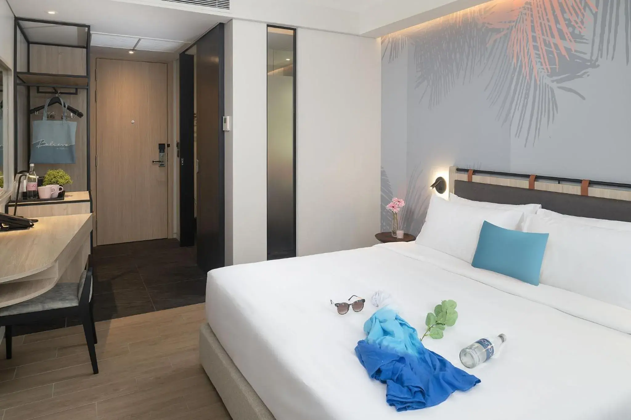 Bed in JonoX Phuket Karon Hotel Bed in JonoX Phuket Karon Hotel