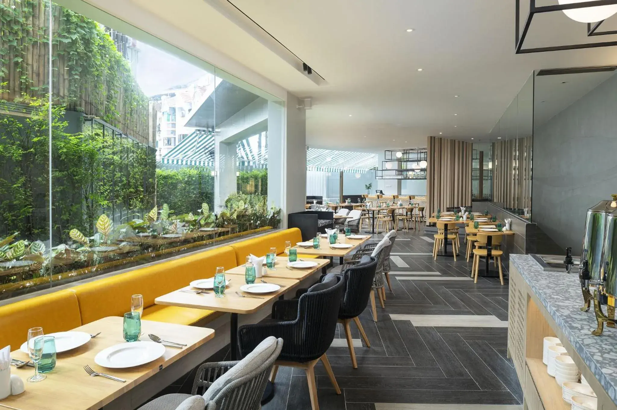 Restaurant/places to eat in JonoX Phuket Karon Hotel Restaurant/places to eat in JonoX Phuket Karon Hotel