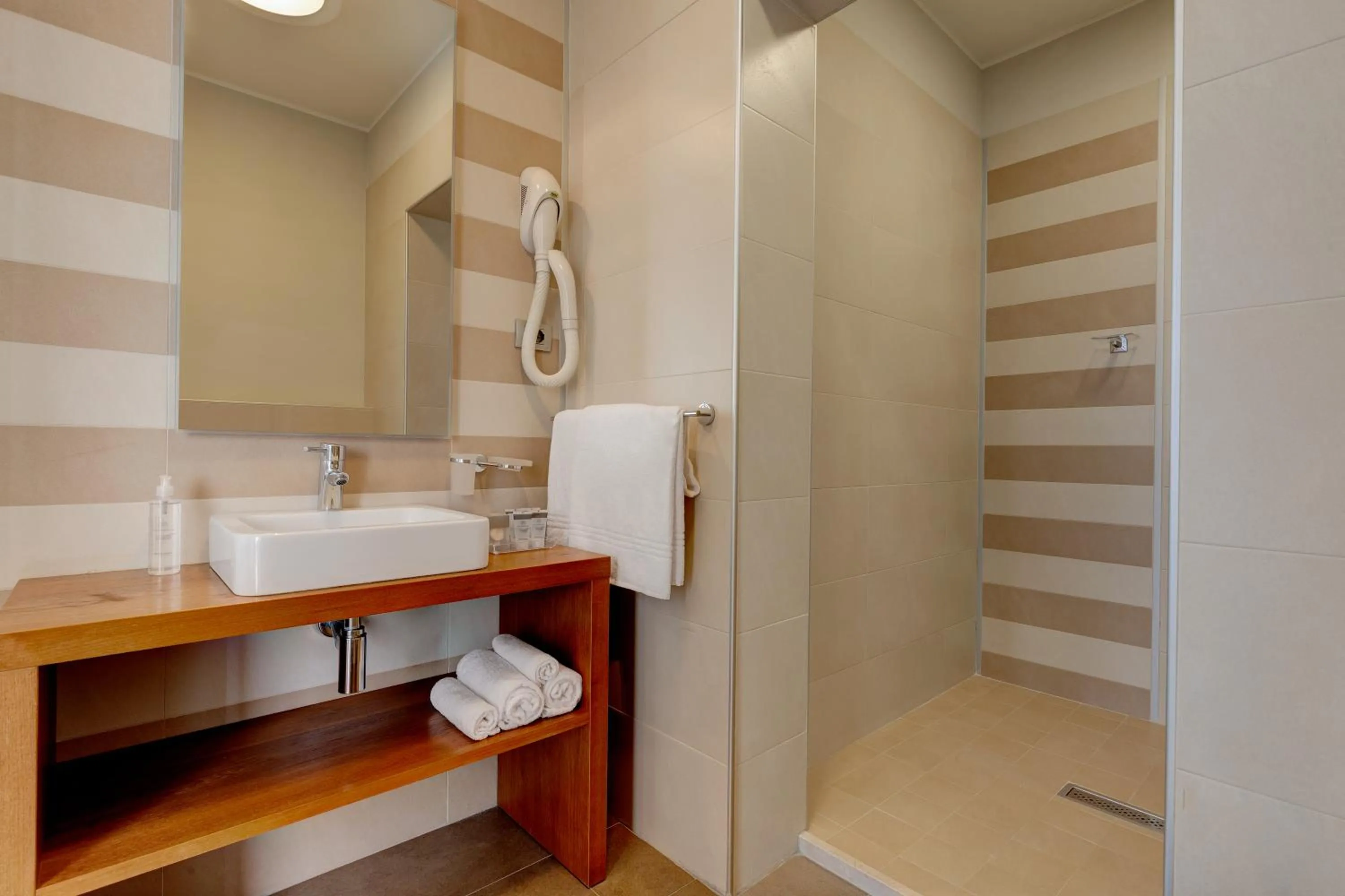 Bathroom in Park Hotel Ermitage Resort & Spa