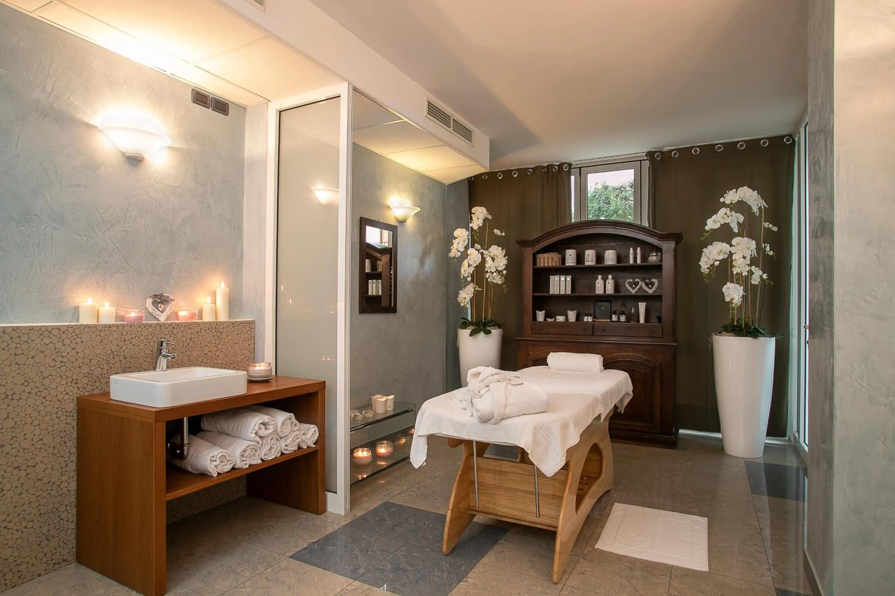 Massage in Park Hotel Ermitage Resort & Spa