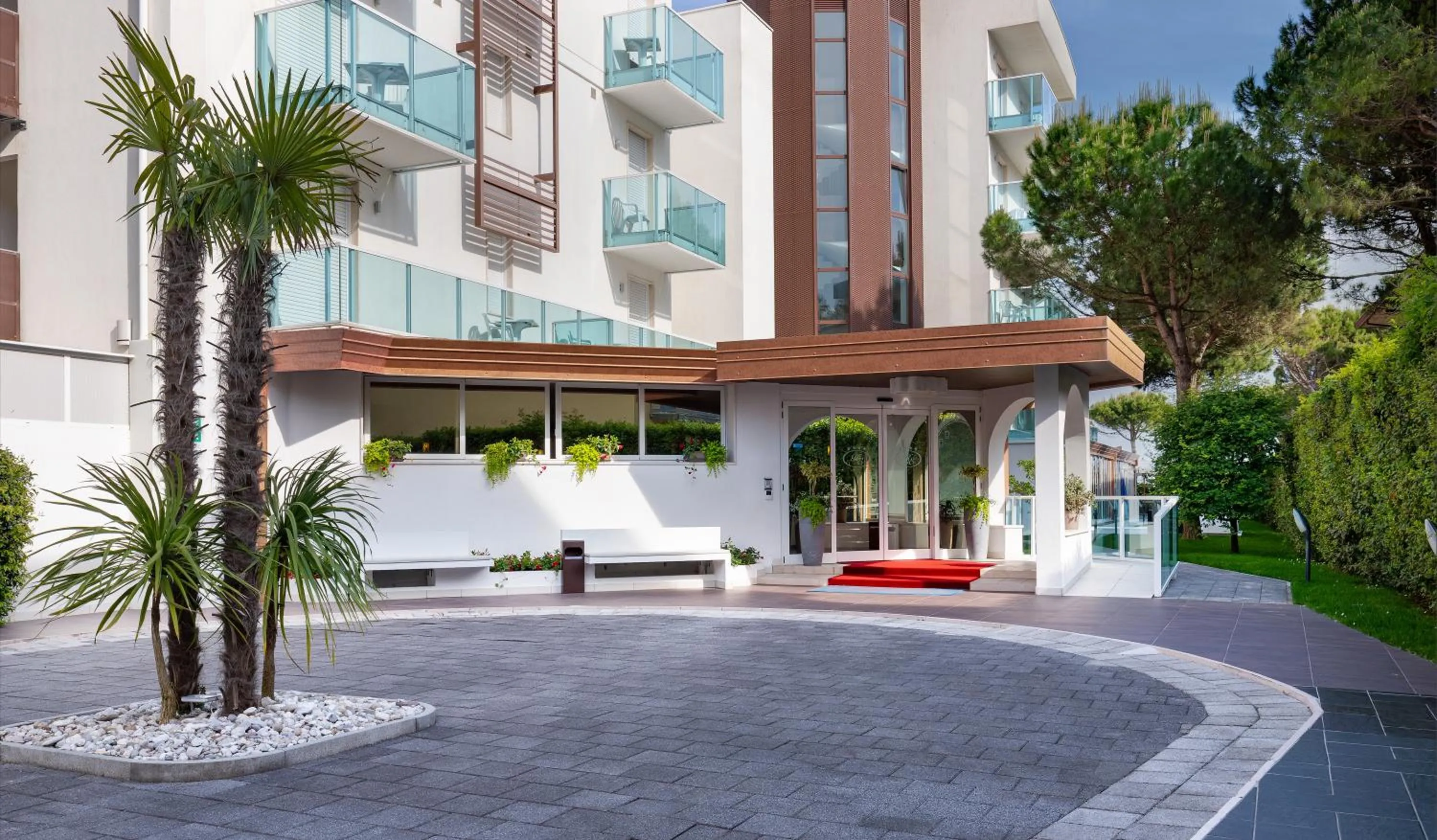 Property building in Park Hotel Ermitage Resort & Spa