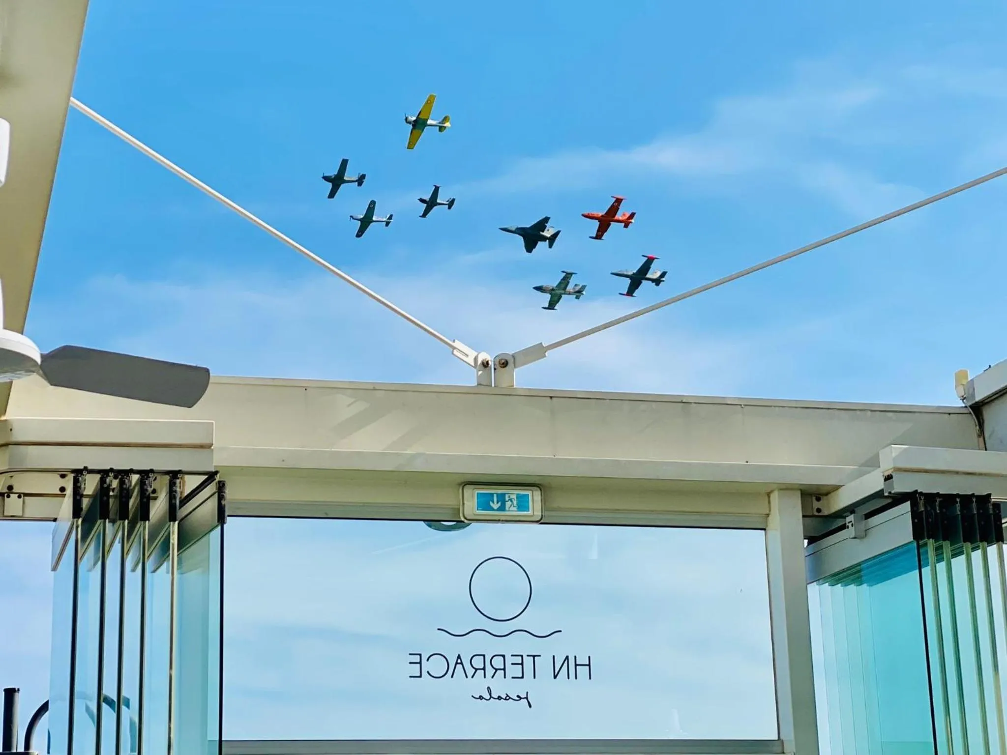 Restaurant/places to eat in Hotel Niagara