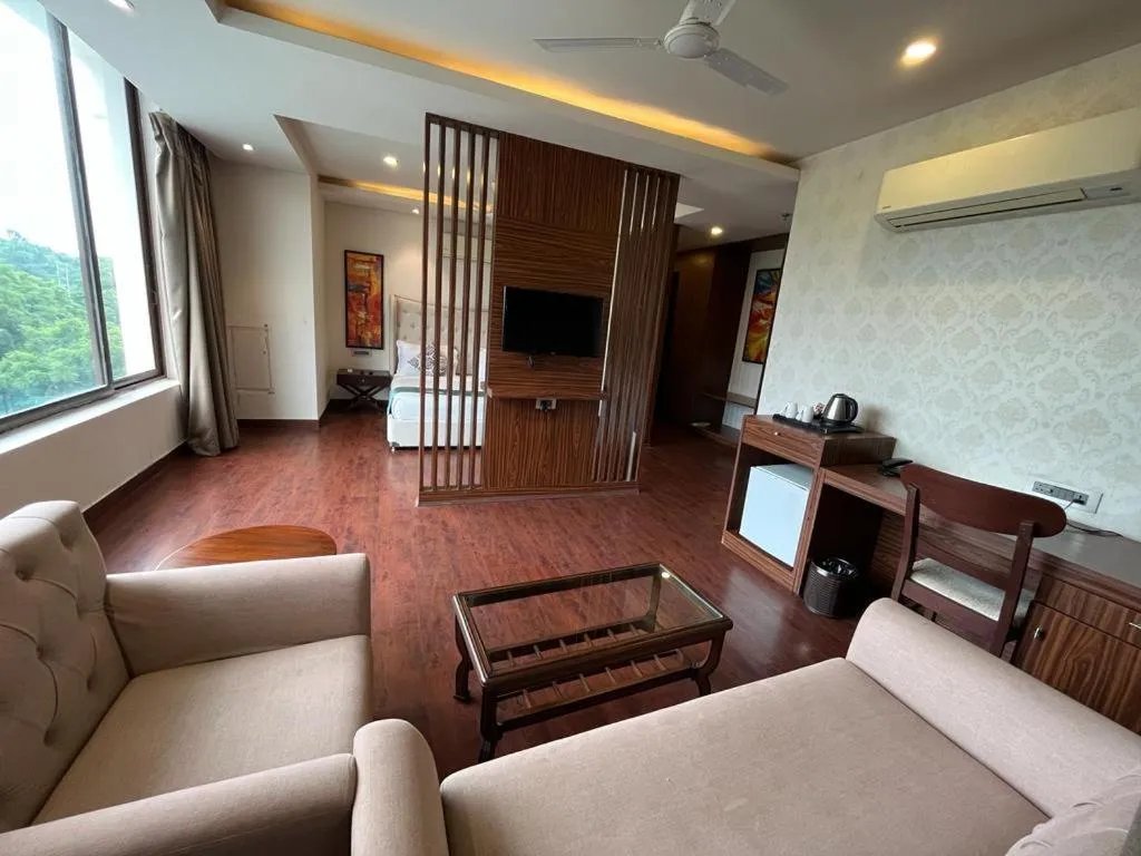 TV and multimedia in Pinaka Hotels & Resorts