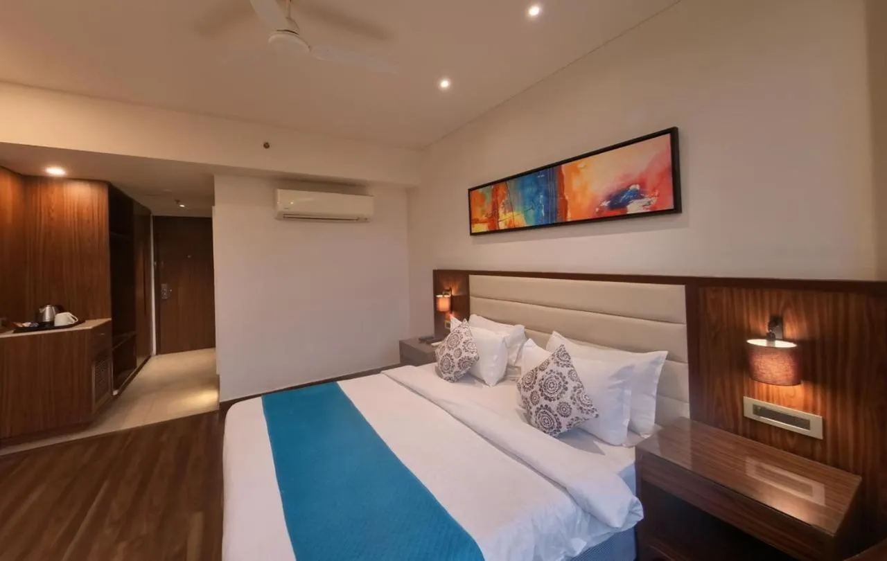 Bedroom, Bed in Pinaka Hotels & Resorts