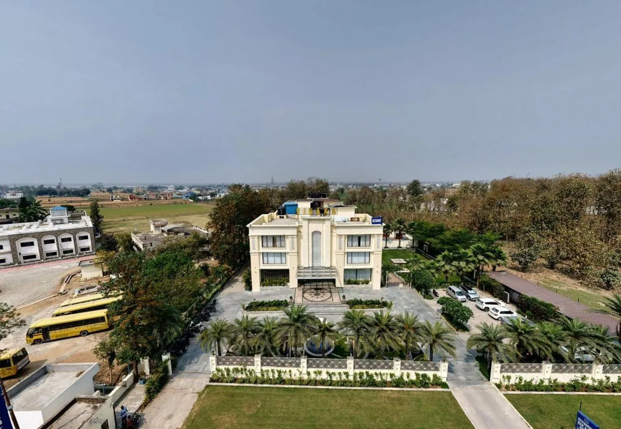 Property building in Pinaka Hotels & Resorts