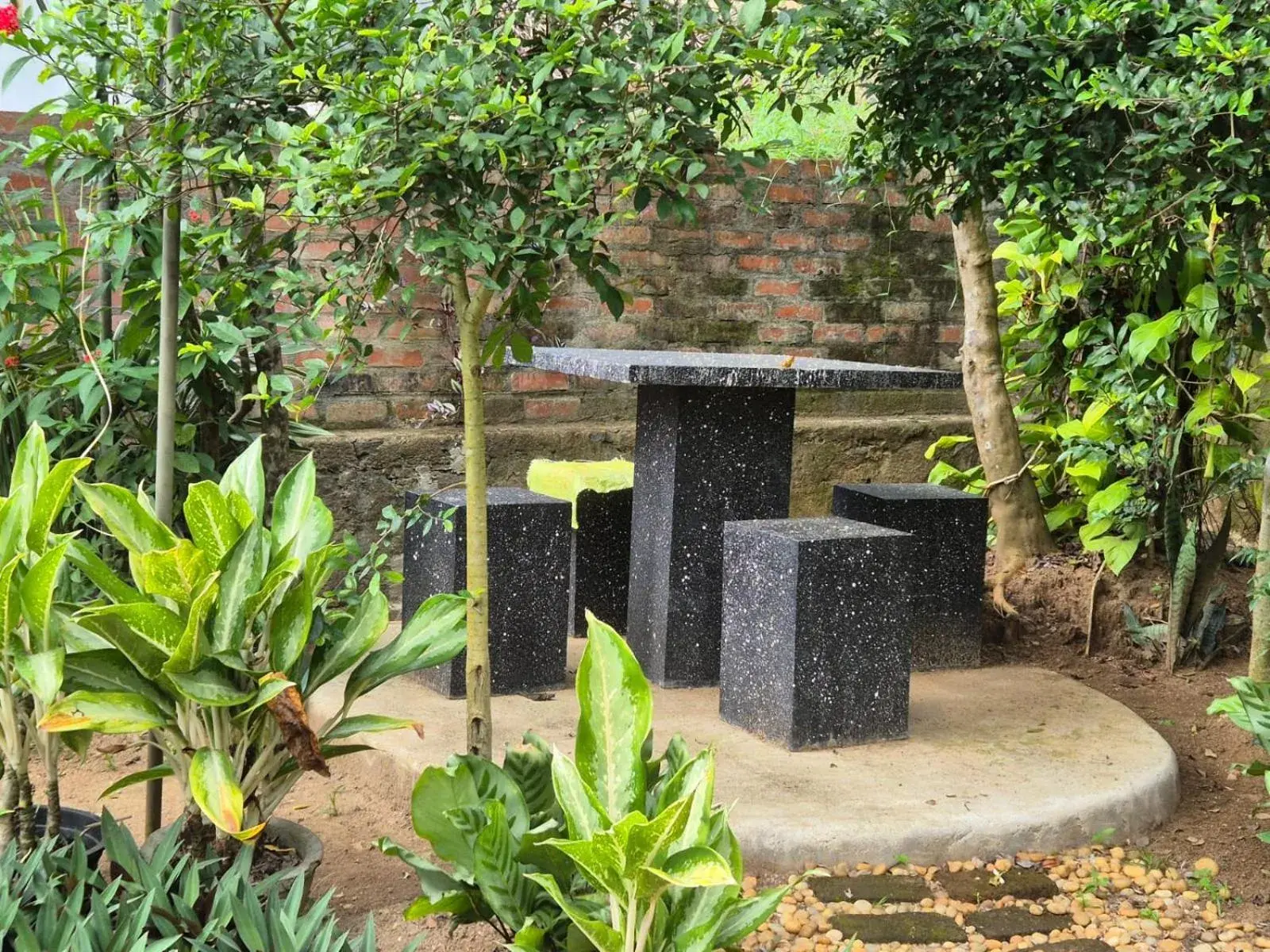 Property building in Lazy Bear Best Hostel in Kandy Property building in Lazy Bear Best Hostel in Kandy