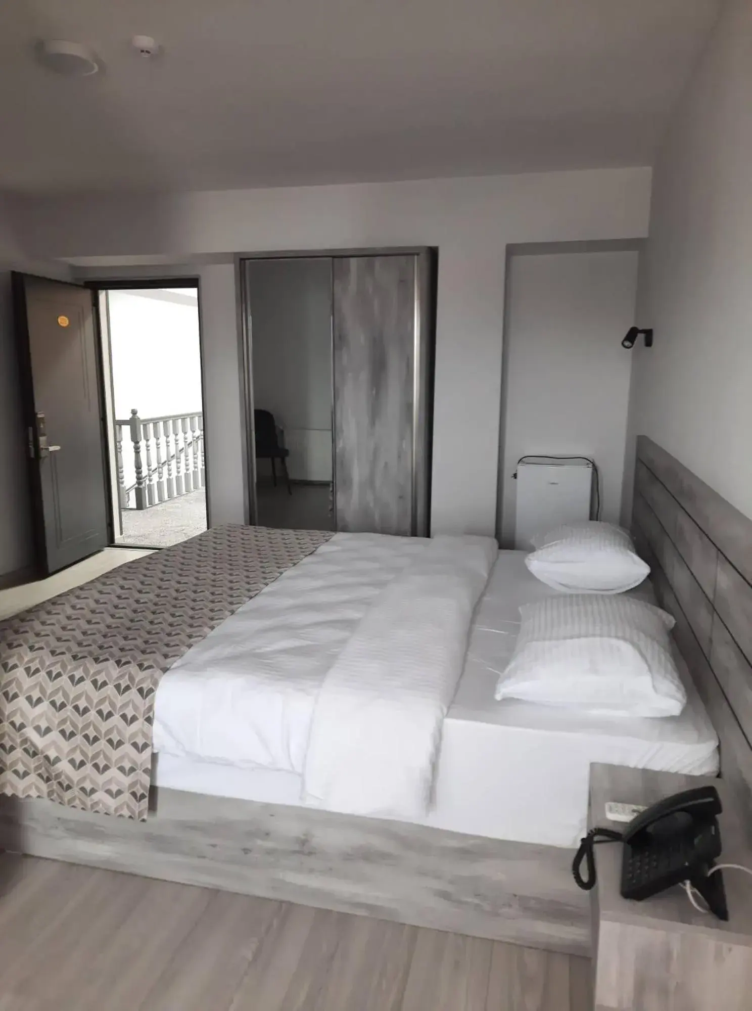 Double or Twin Room - single occupancy in Aventus Hotel Double or Twin Room - single occupancy in Aventus Hotel