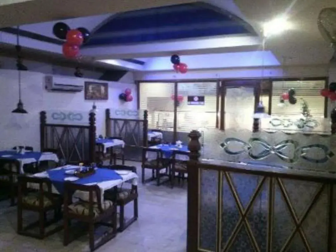 Restaurant/places to eat in Hotel Abhi international Restaurant/places to eat in Hotel Abhi international