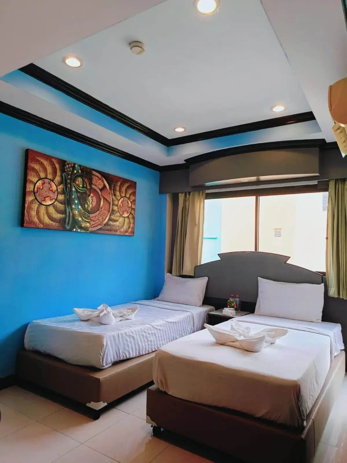 Twin Room with Balcony in Hill View Lodge Twin Room with Balcony in Hill View Lodge