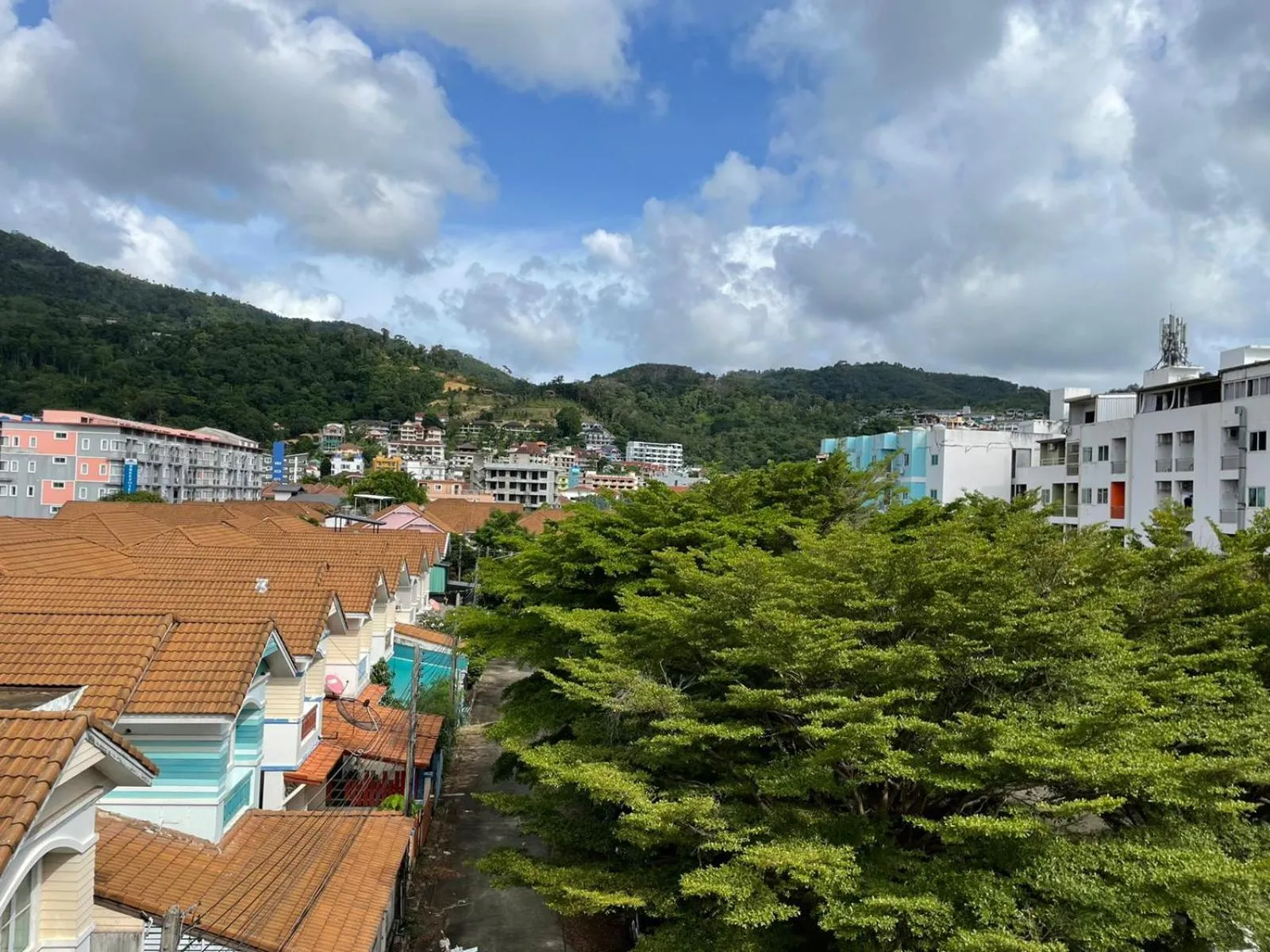 Nearby landmark in Hill View Lodge