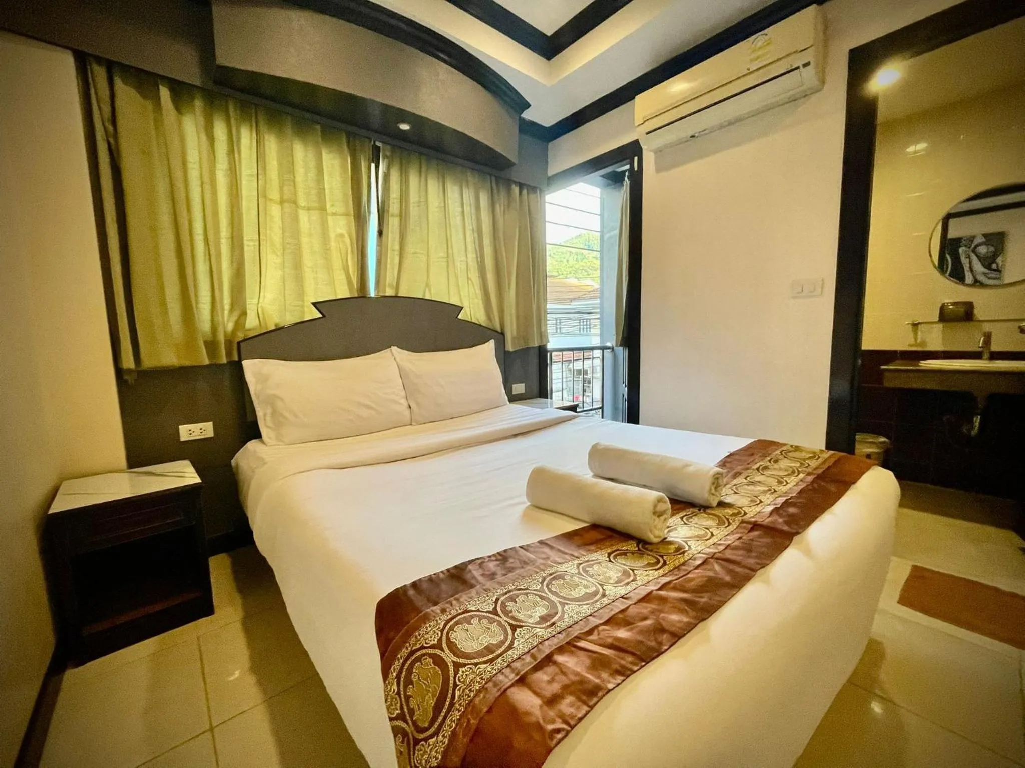 Bed in Hill View Lodge