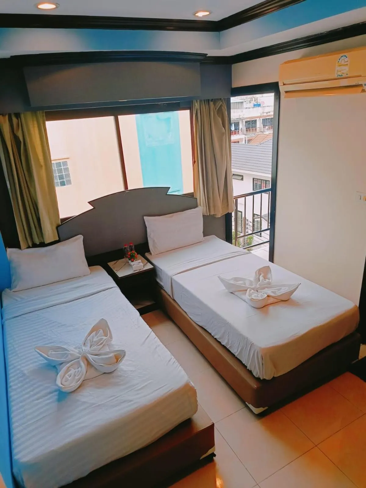 Bed in Hill View Lodge