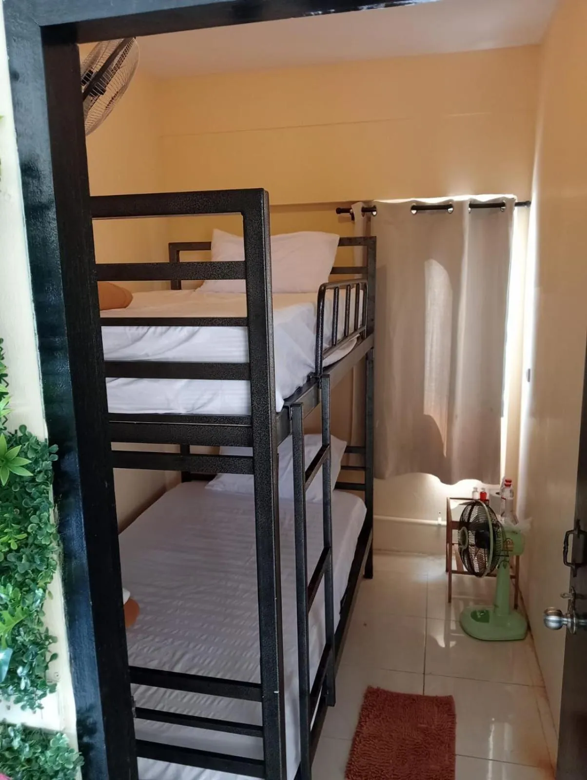 bunk bed, Bed in Hill View Lodge