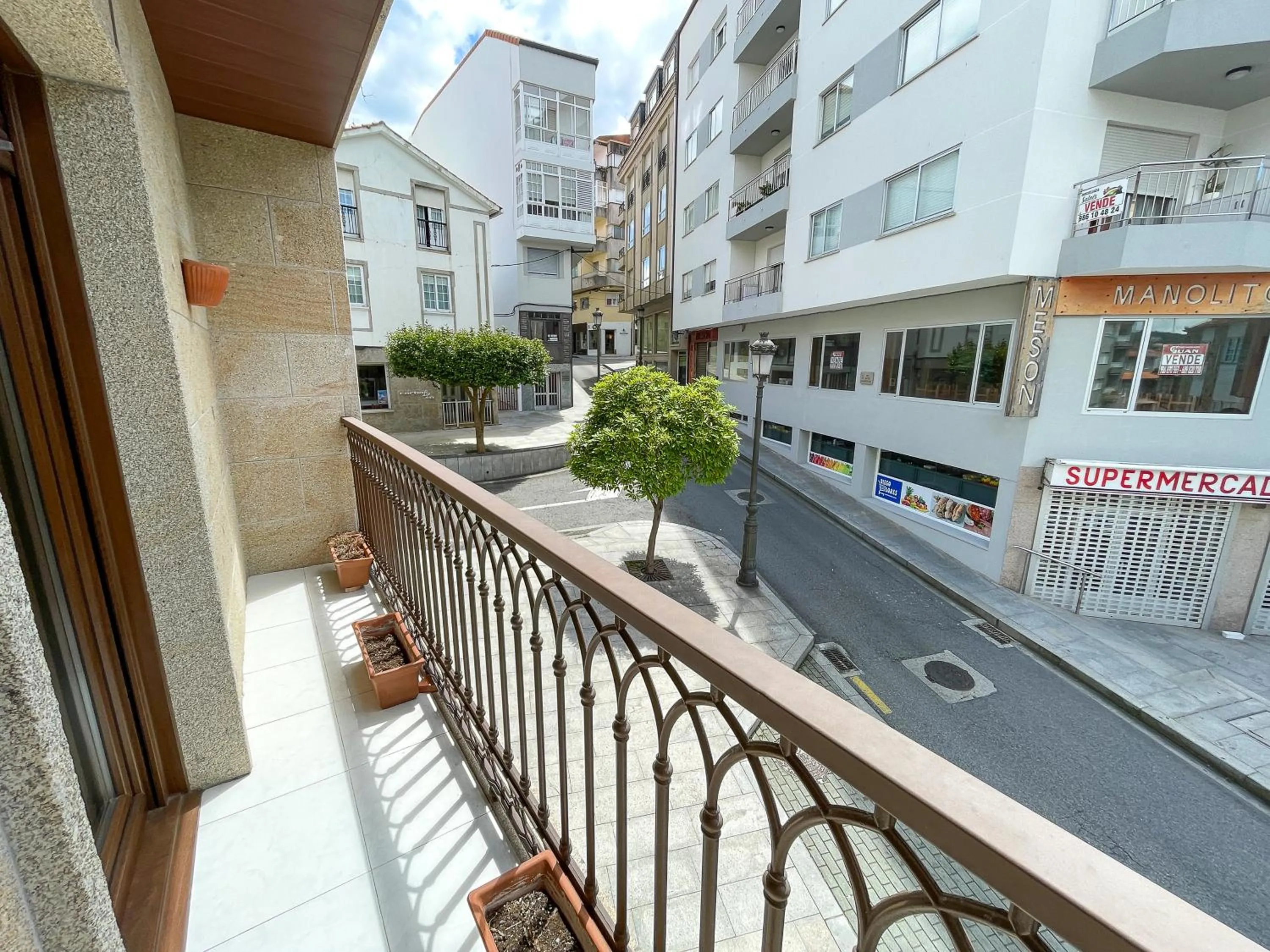Balcony/Terrace in Apartamentos Portonovo 3000