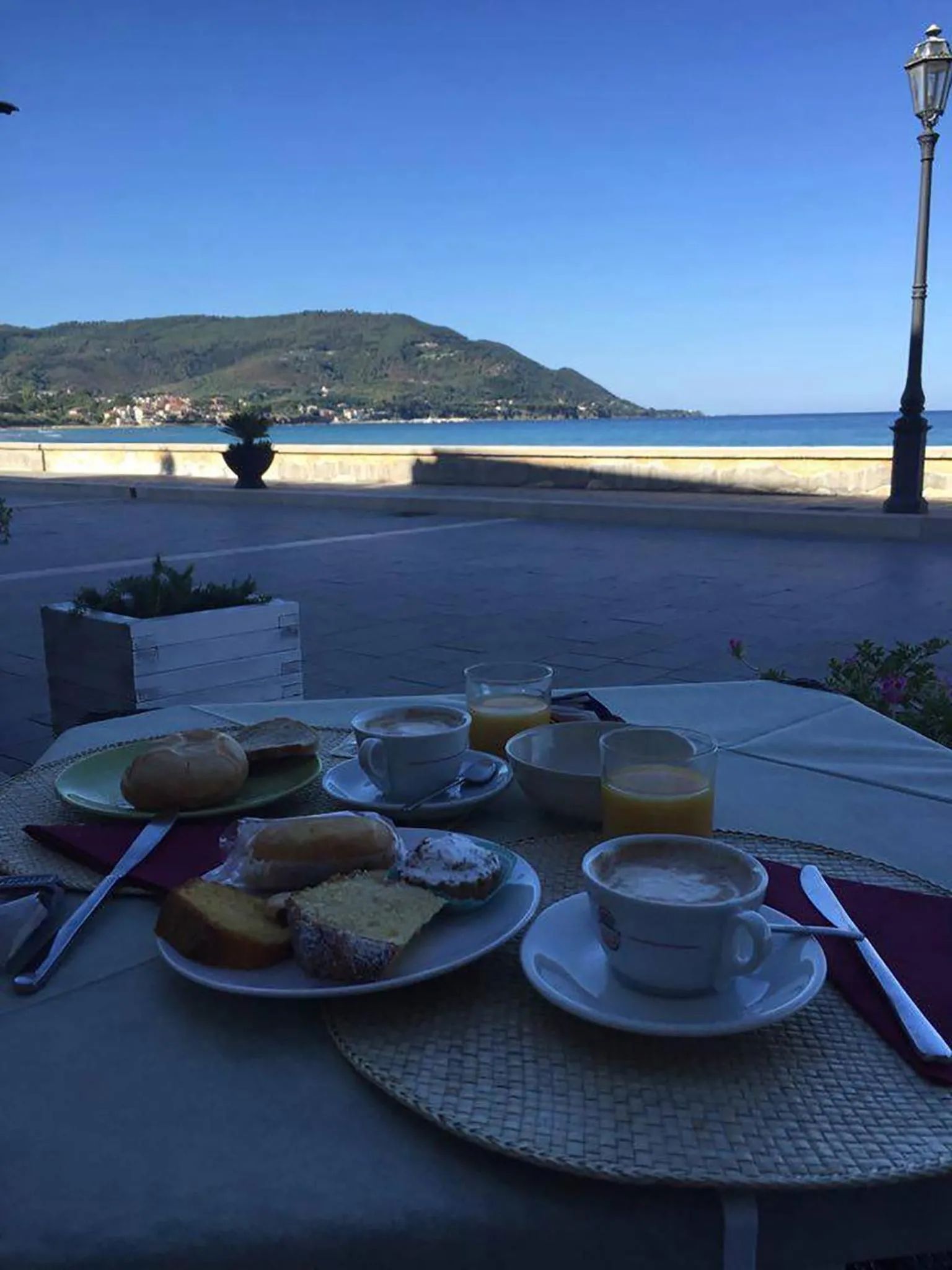 Buffet breakfast in Residenza D'epoca 1861