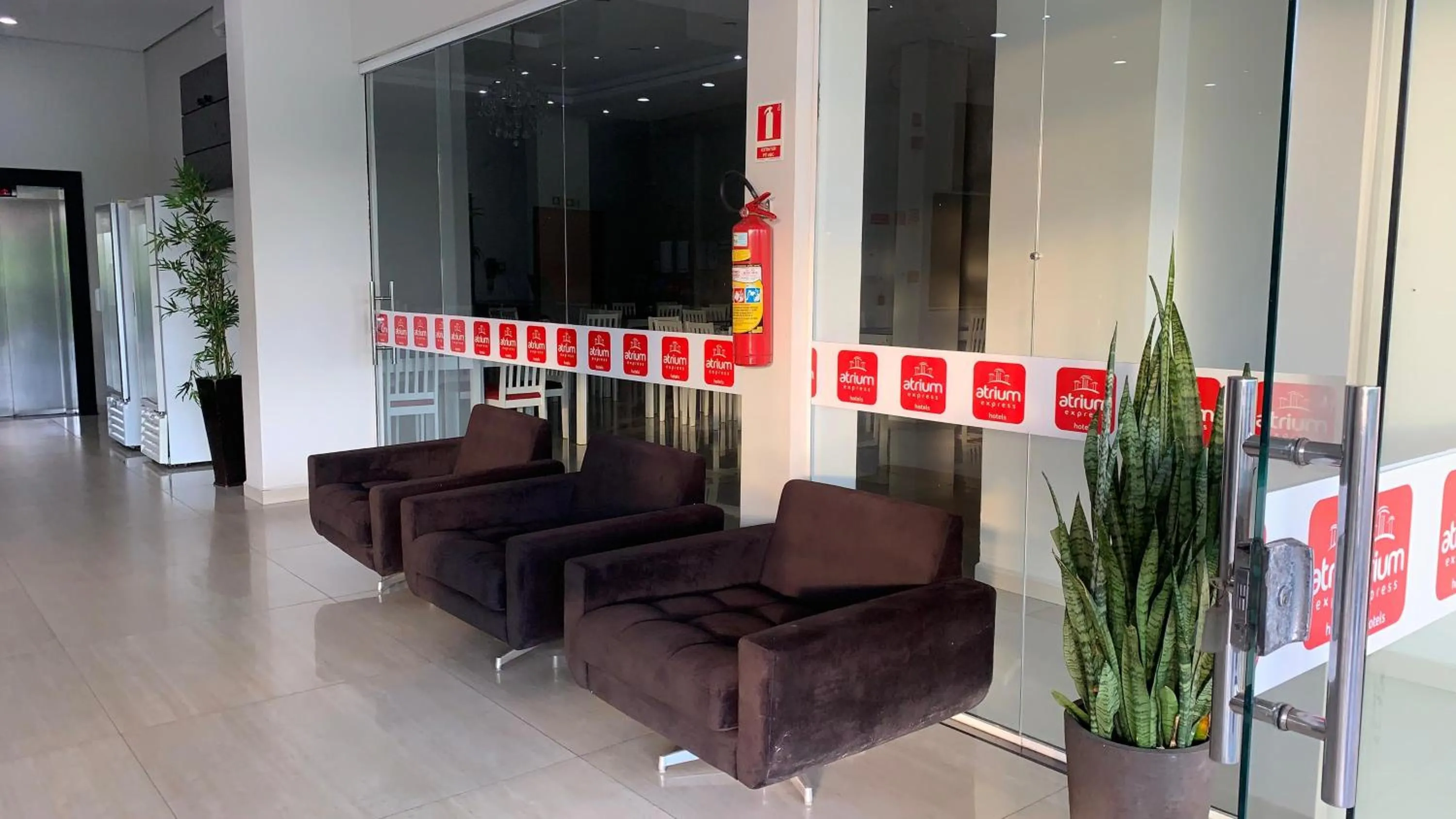 Living room in Atrium Express Hotels