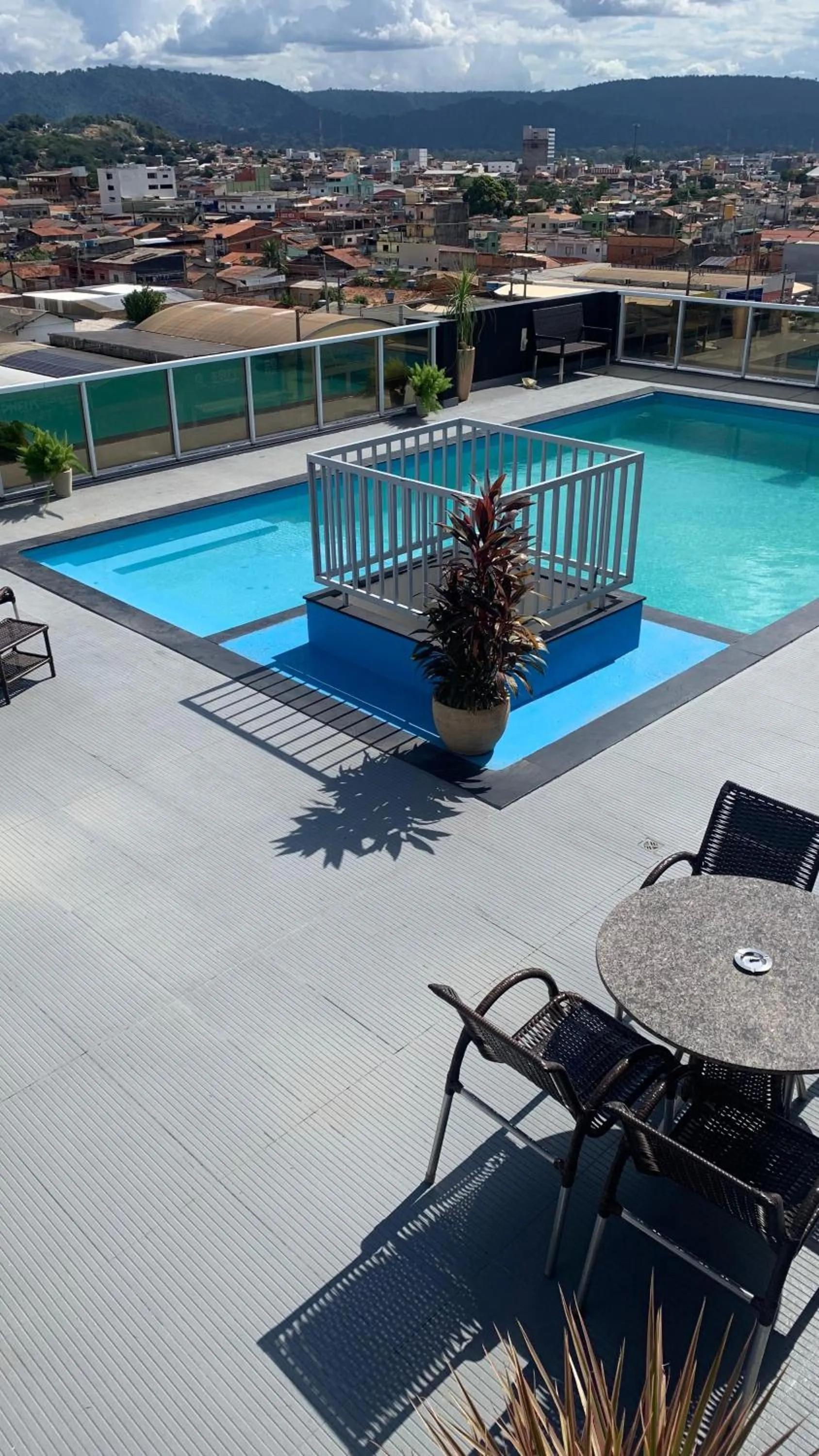 Swimming pool in Atrium Express Hotels